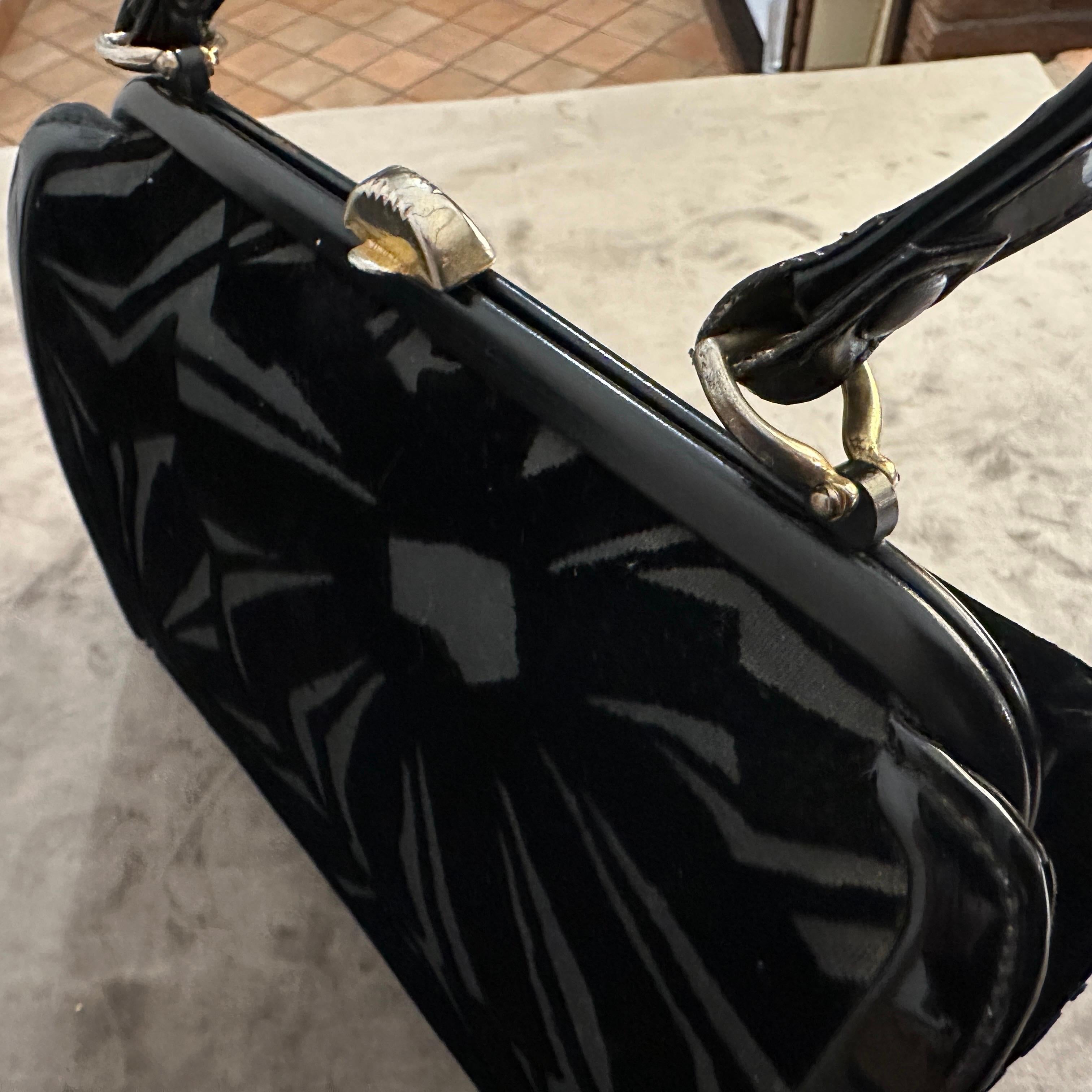 Borsa a manico alto in velluto nero italiano Art Deco anni '50 in vendita 6