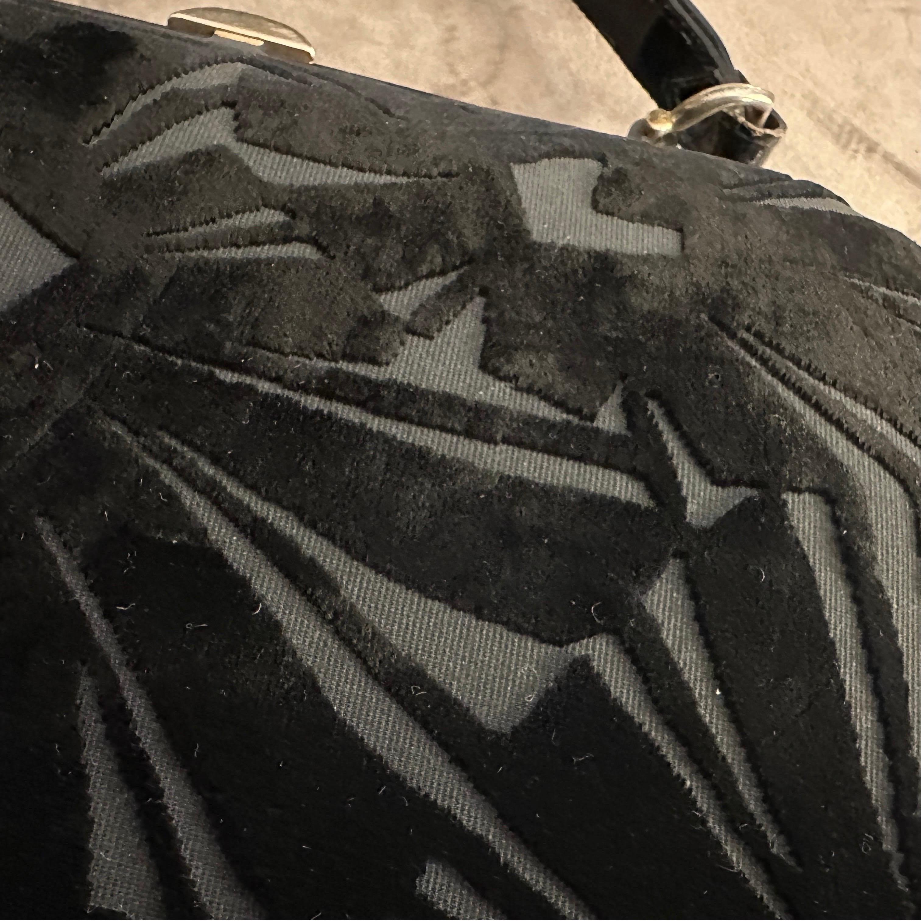 da uomo o donna Borsa a manico alto in velluto nero italiano Art Deco anni '50 in vendita