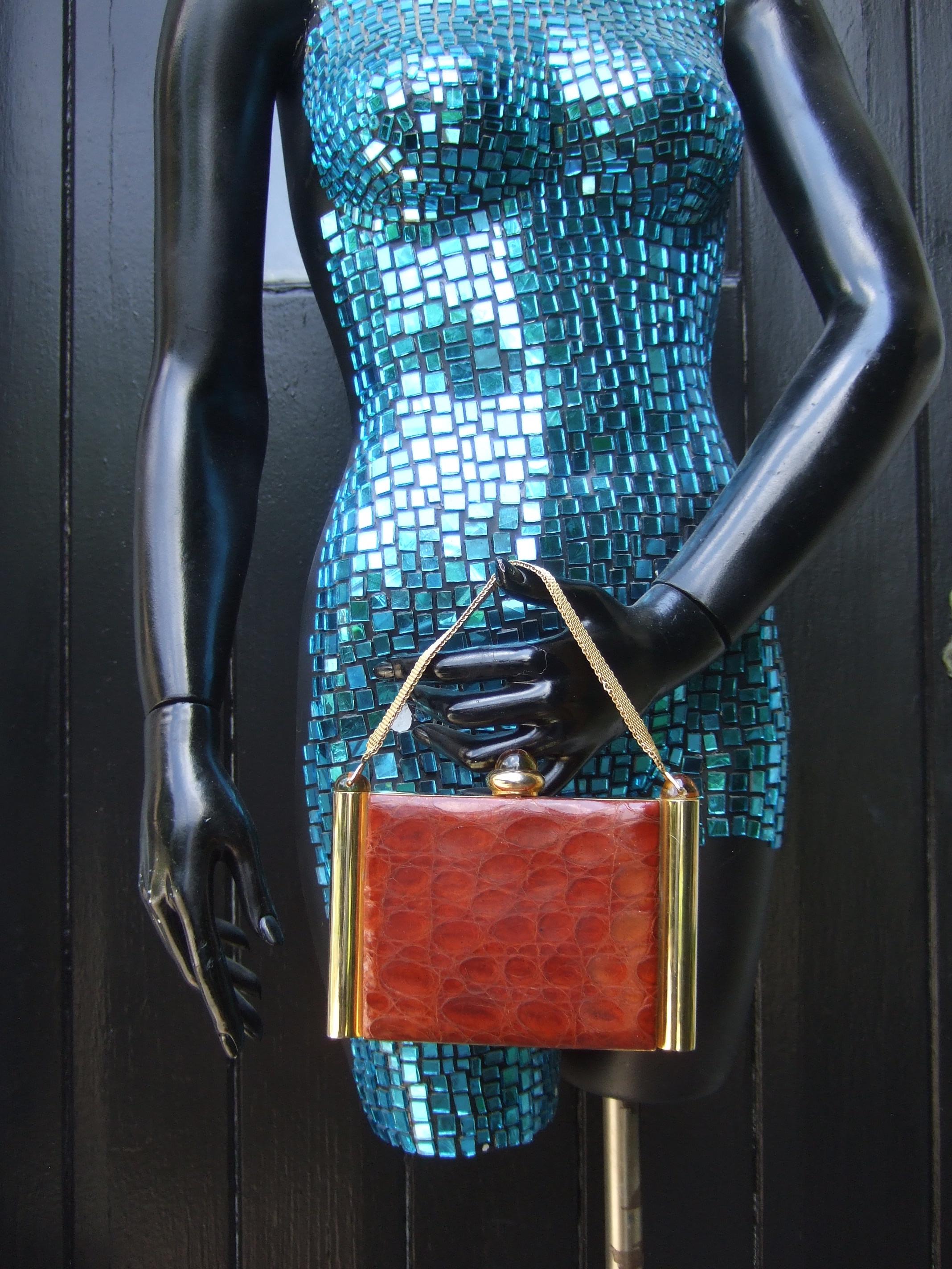 1950s Art Deco Brown & Brass Alligator Evening Bag Cosmetic Case 5