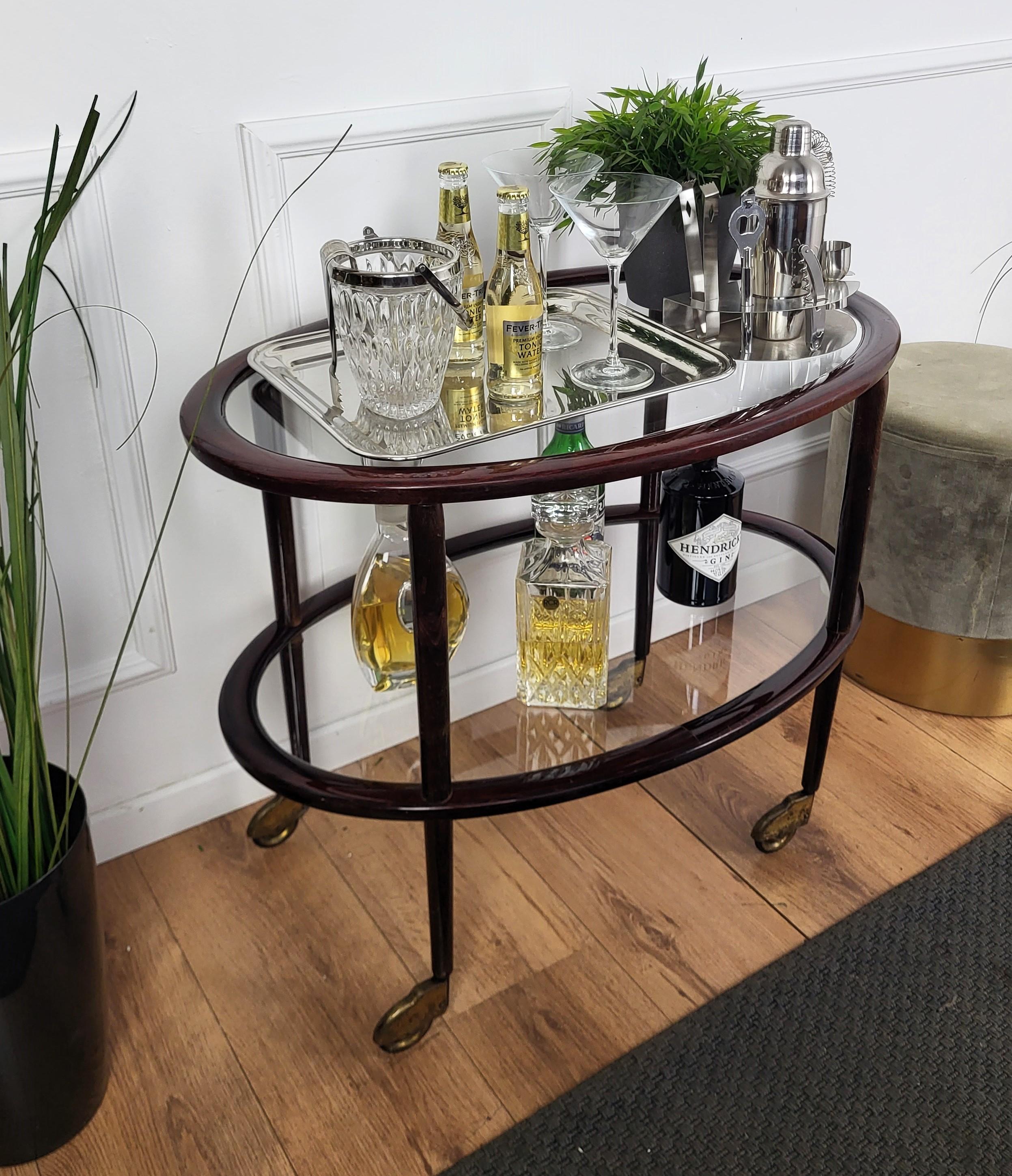 1950s Art Deco Italian Oval Wood and Brass Dry Bar Cabinet Liquor Cart Bon état - En vente à Carimate, Como