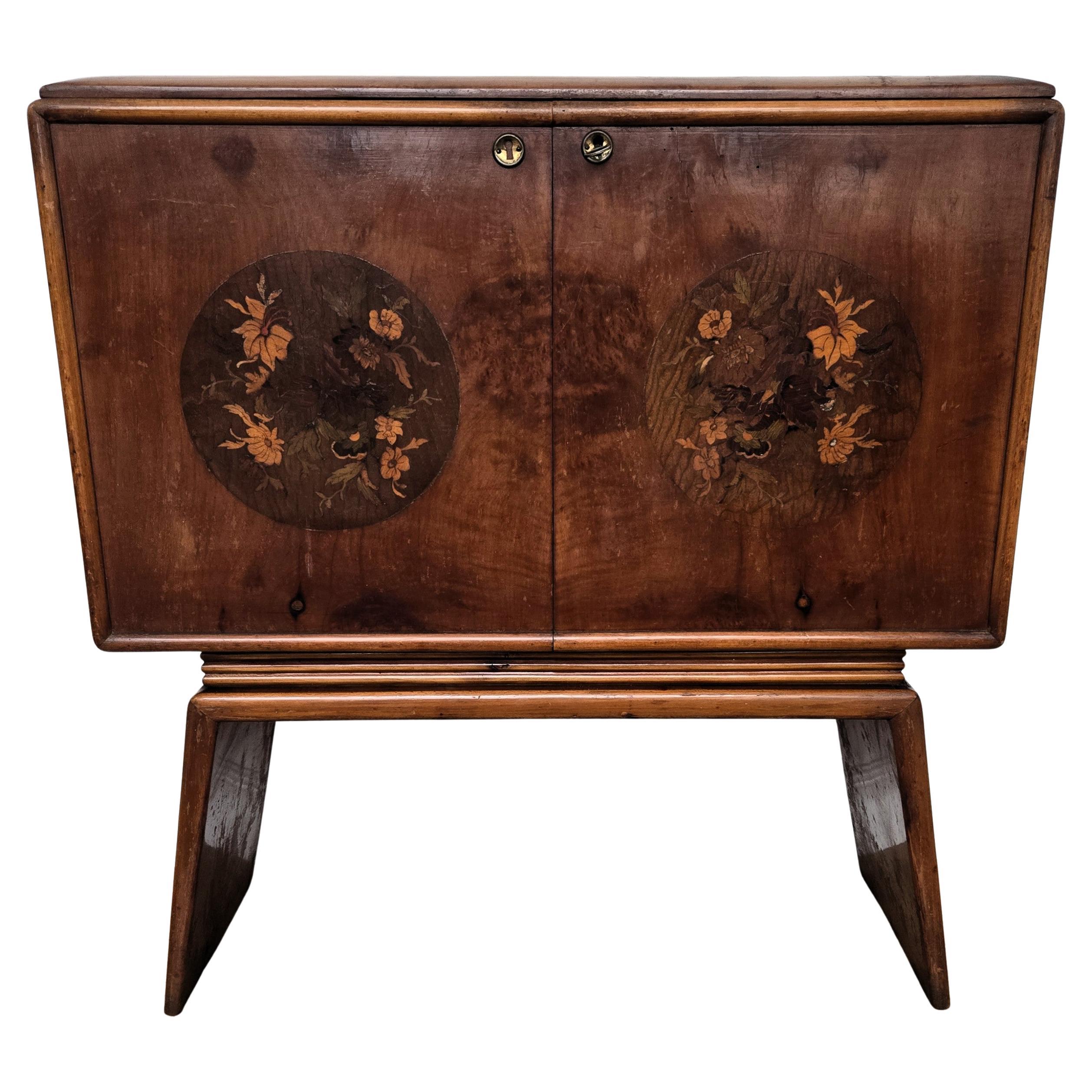 1950s Art Deco Mid-Century Italian Walnut Mirror Mosaic Sideboard Bar Cabinet For Sale