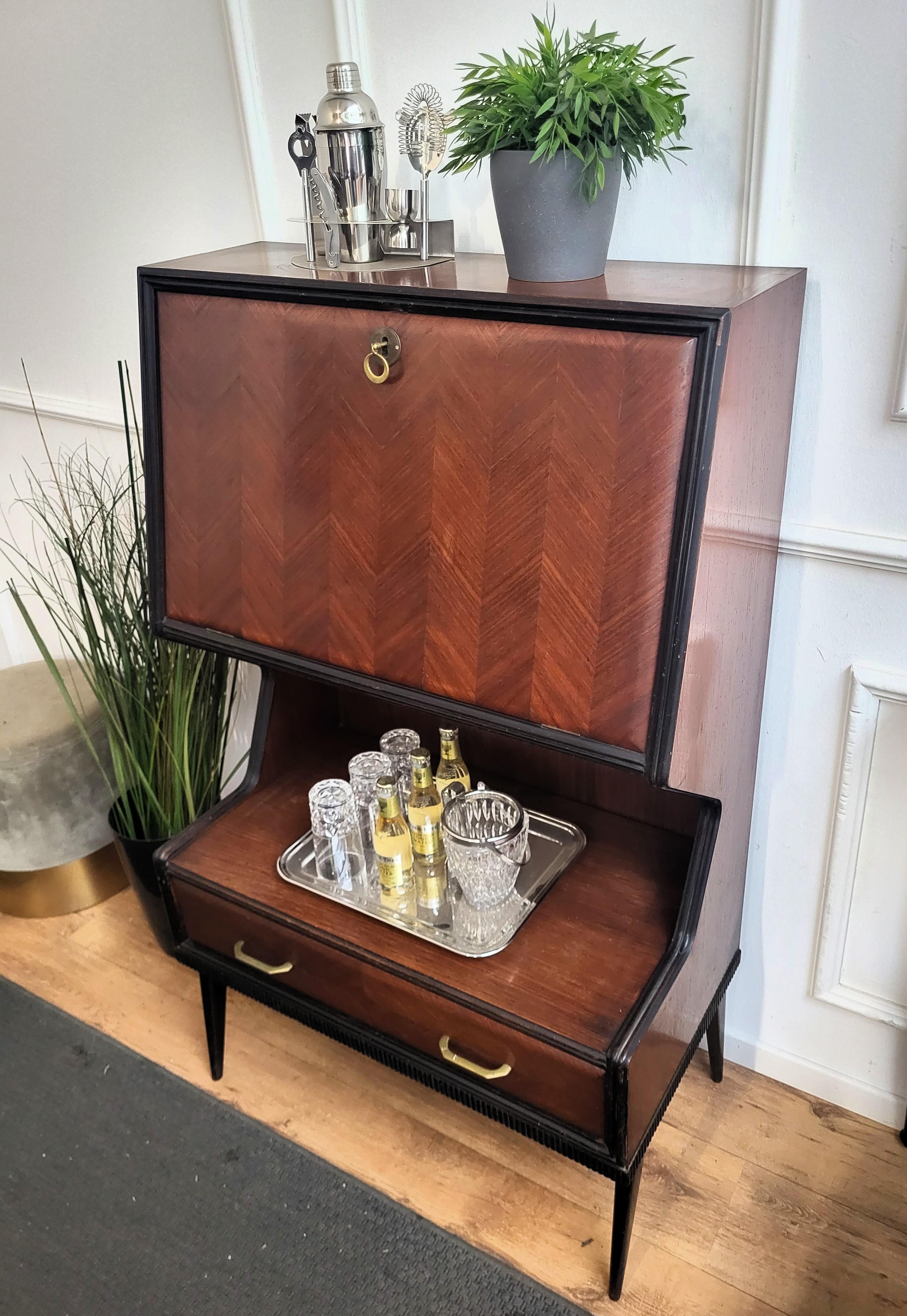 1950s Art Deco Mid-Century Italian Walnut Wood and Brass Tall Dry Bar Cabinet 2