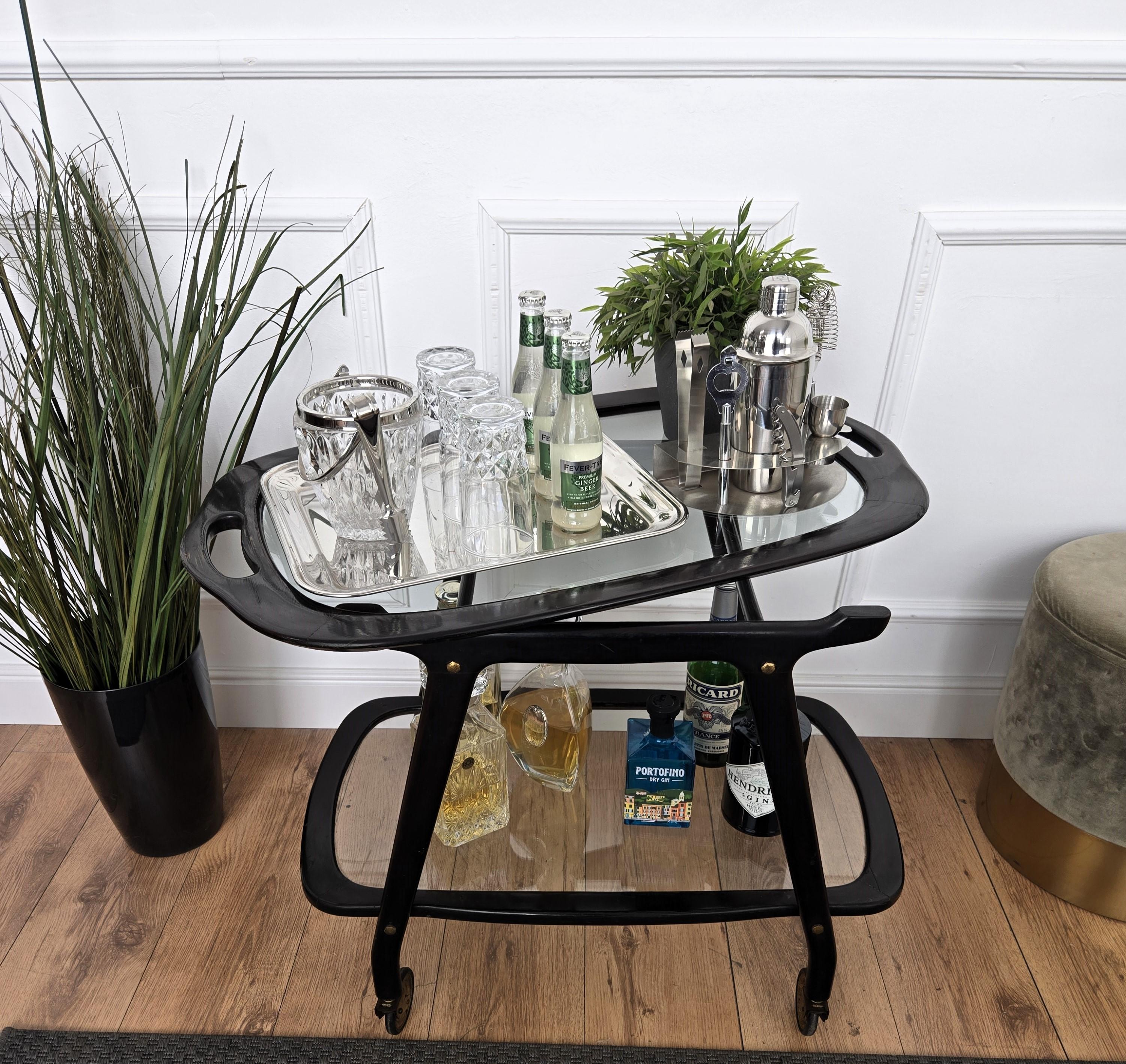 1950er Art Deco Mitte des Jahrhunderts Italienisch Holz und Messing Dry Bar Cabinet Liquor Cart im Zustand „Gut“ in Carimate, Como
