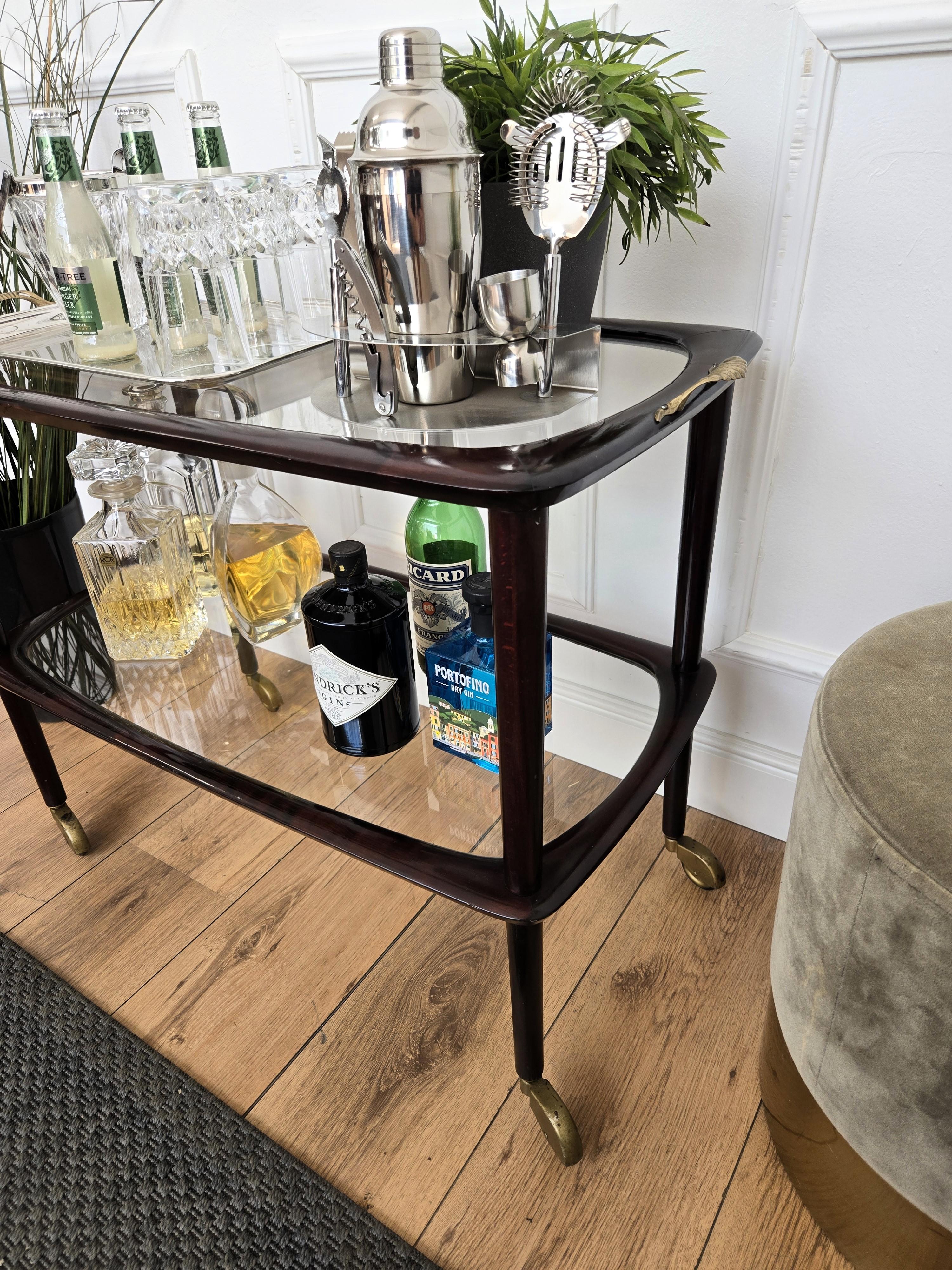 Carrello per liquori da bar in legno e ottone Art Deco del 1950, metà secolo, italiano In condizioni buone in vendita a Carimate, Como
