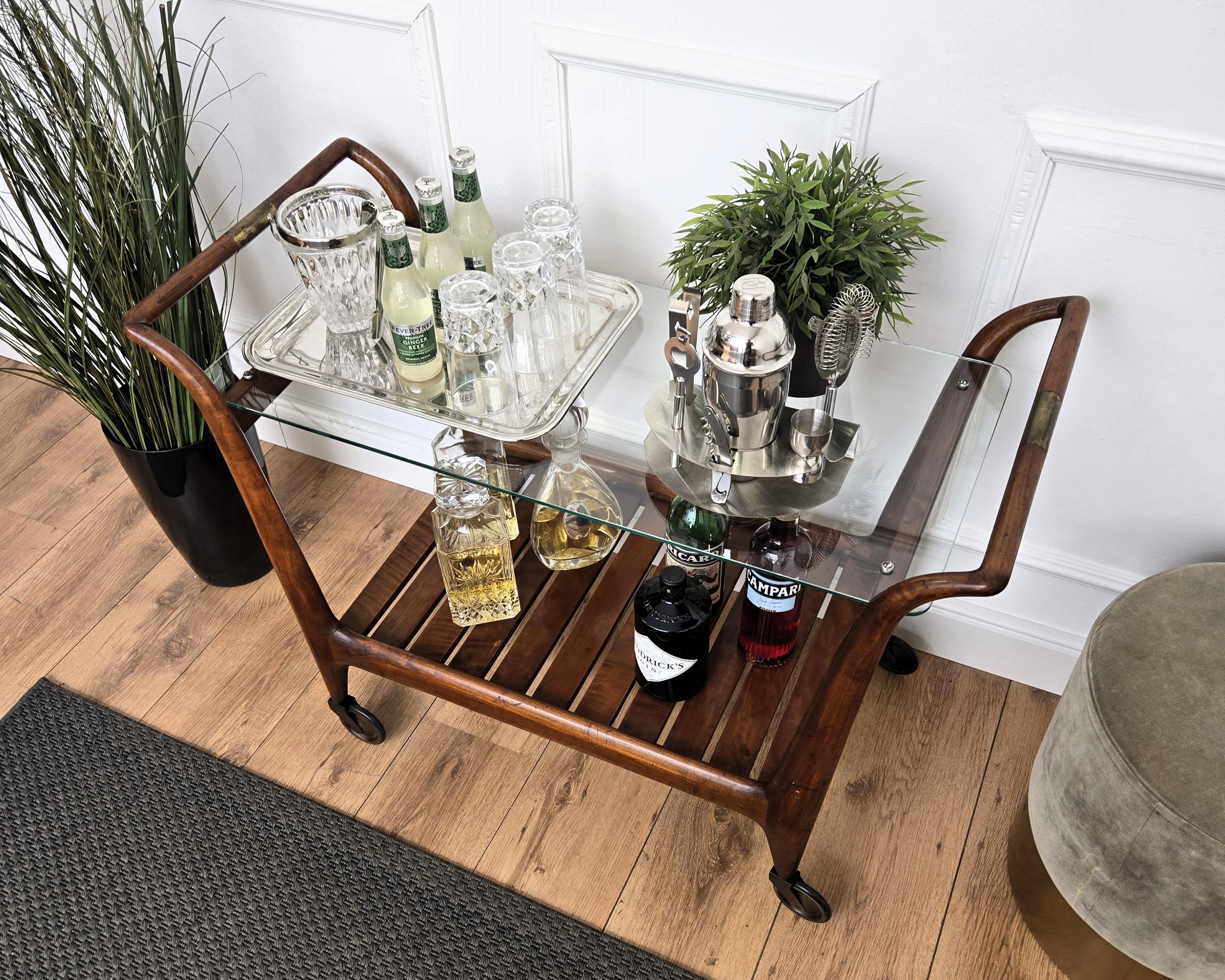 1950s Art Deco Mid-Century Italian Wood and Brass Dry Bar Cabinet Liquor Cart Bon état - En vente à Carimate, Como