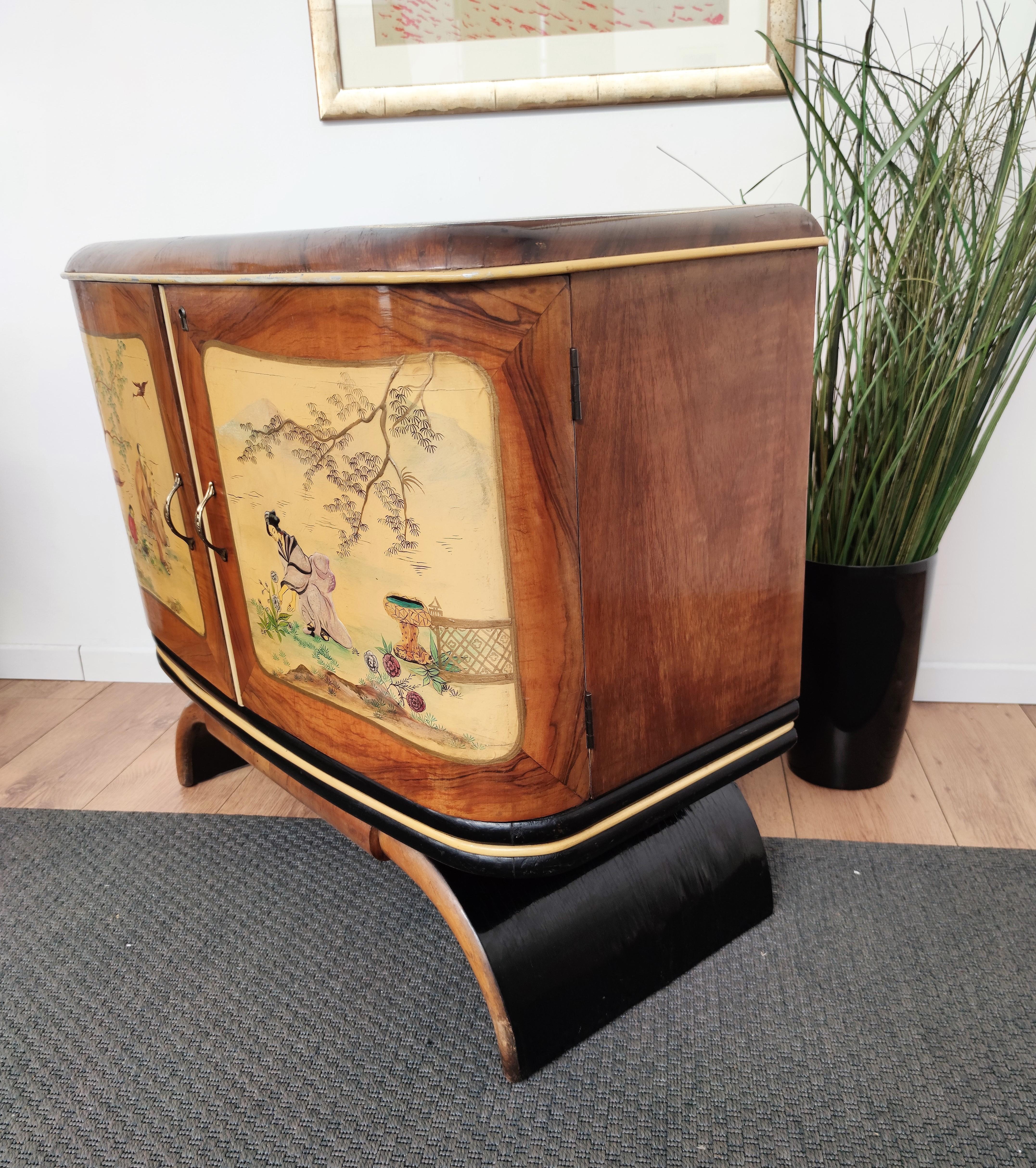 1950s Art Deco Midcentury Italian Walnut Burl and Mirror Mosaic Dry Bar Cabinet 3