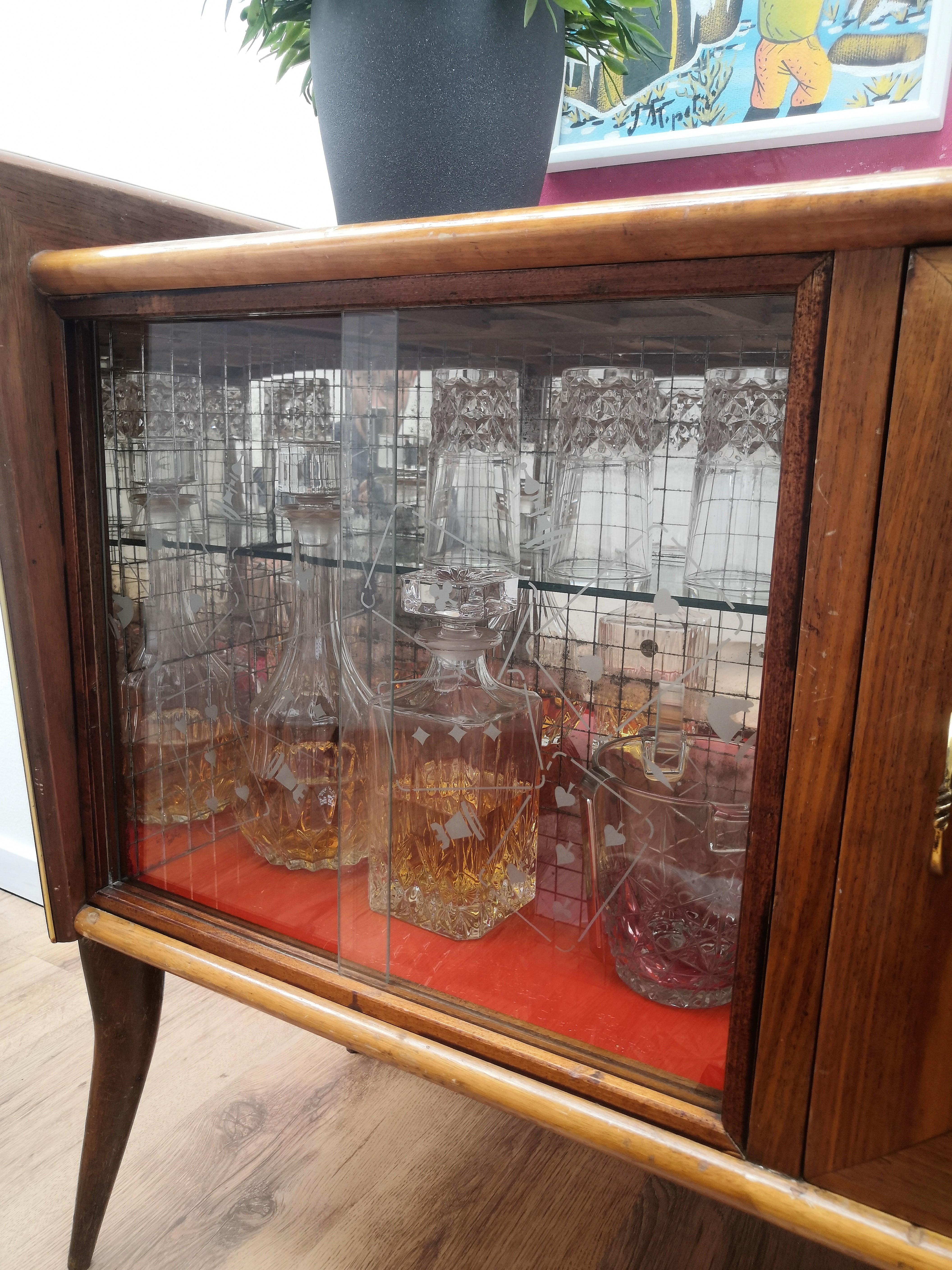 20th Century 1950s Art Deco Midcentury Regency Italian Walnut, Glass & Mirror Dry Bar Cabinet