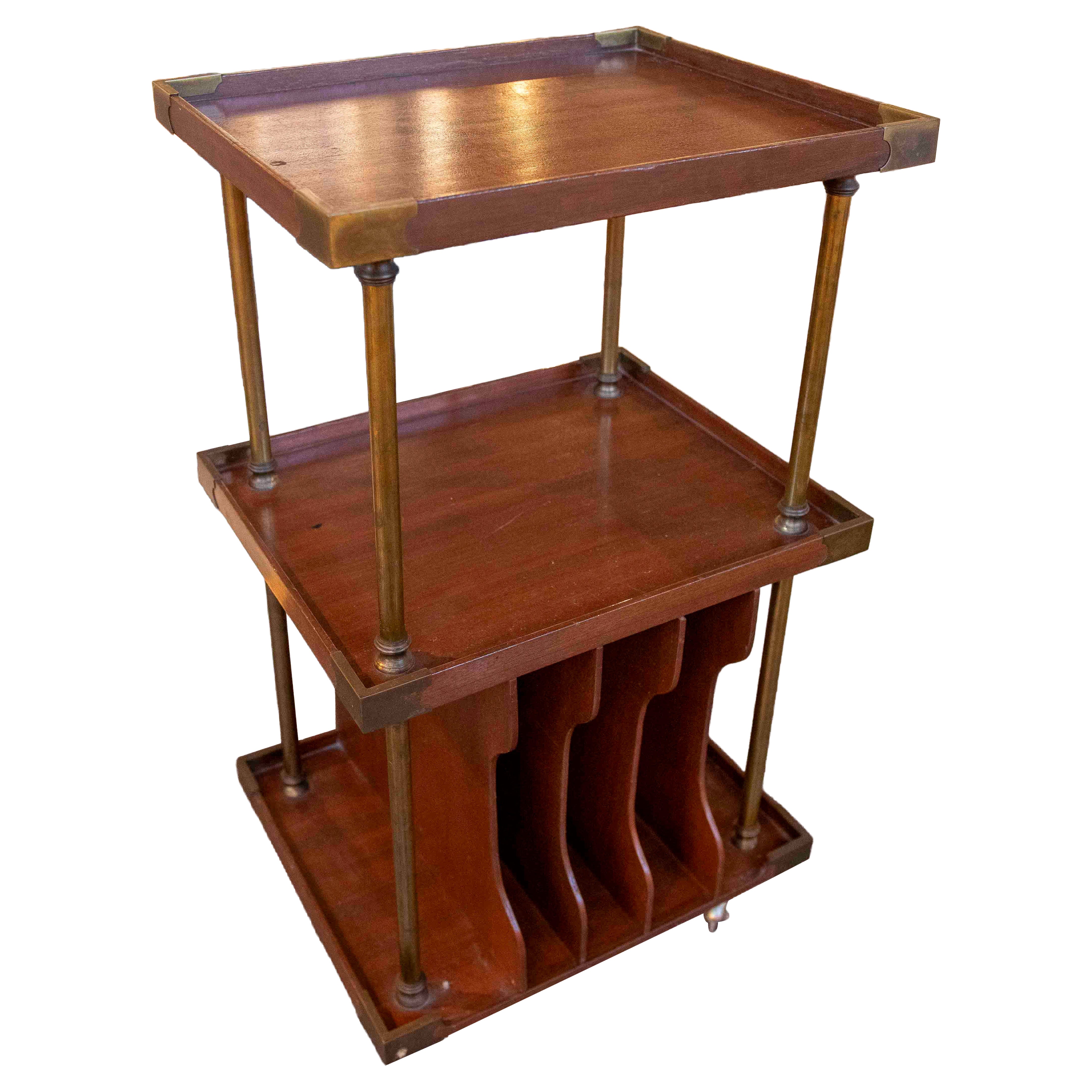 Tavolino Art Deco anni 
50 in Wood e ottone con portariviste integrato