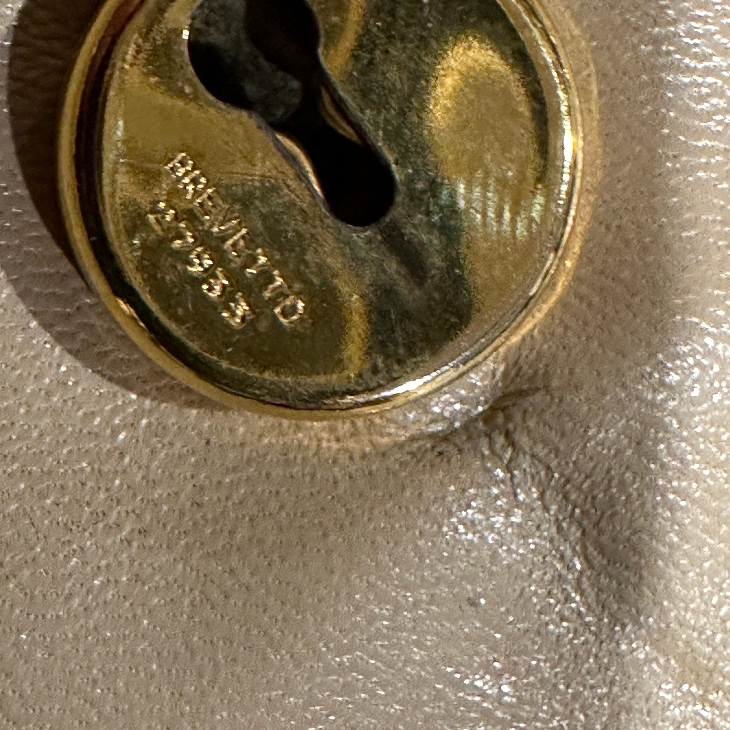 Sac de soirée en bakélite et cuir de couleur crème, style Art déco des années 1950 en vente 7