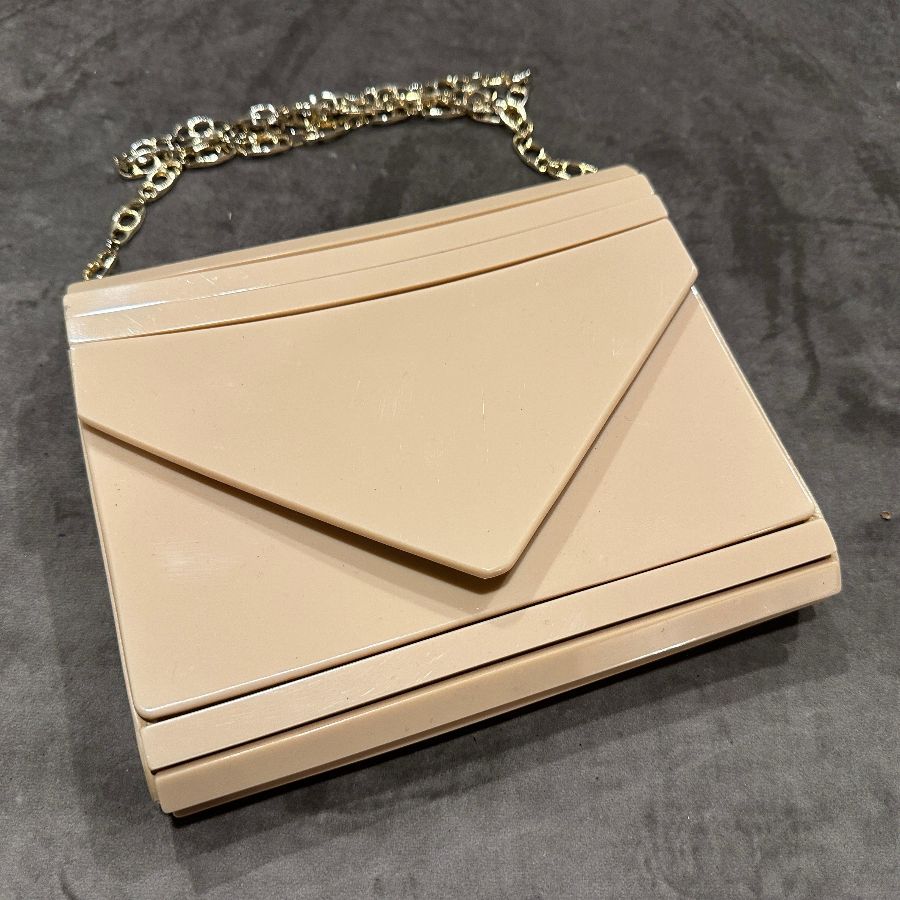 Sac de soirée en bakélite et cuir de couleur crème, style Art déco des années 1950 en vente 1