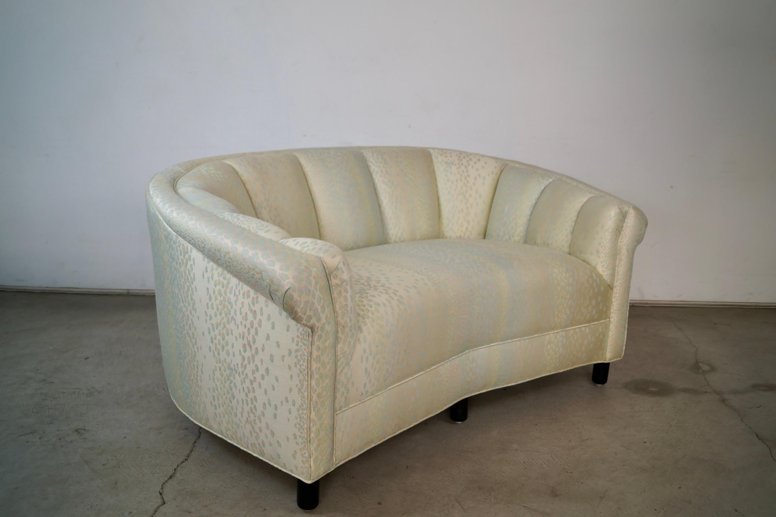 Divano a due piazze con piedistallo in stile Art Deco del 1950 di Vladimir Kagan in vendita 5