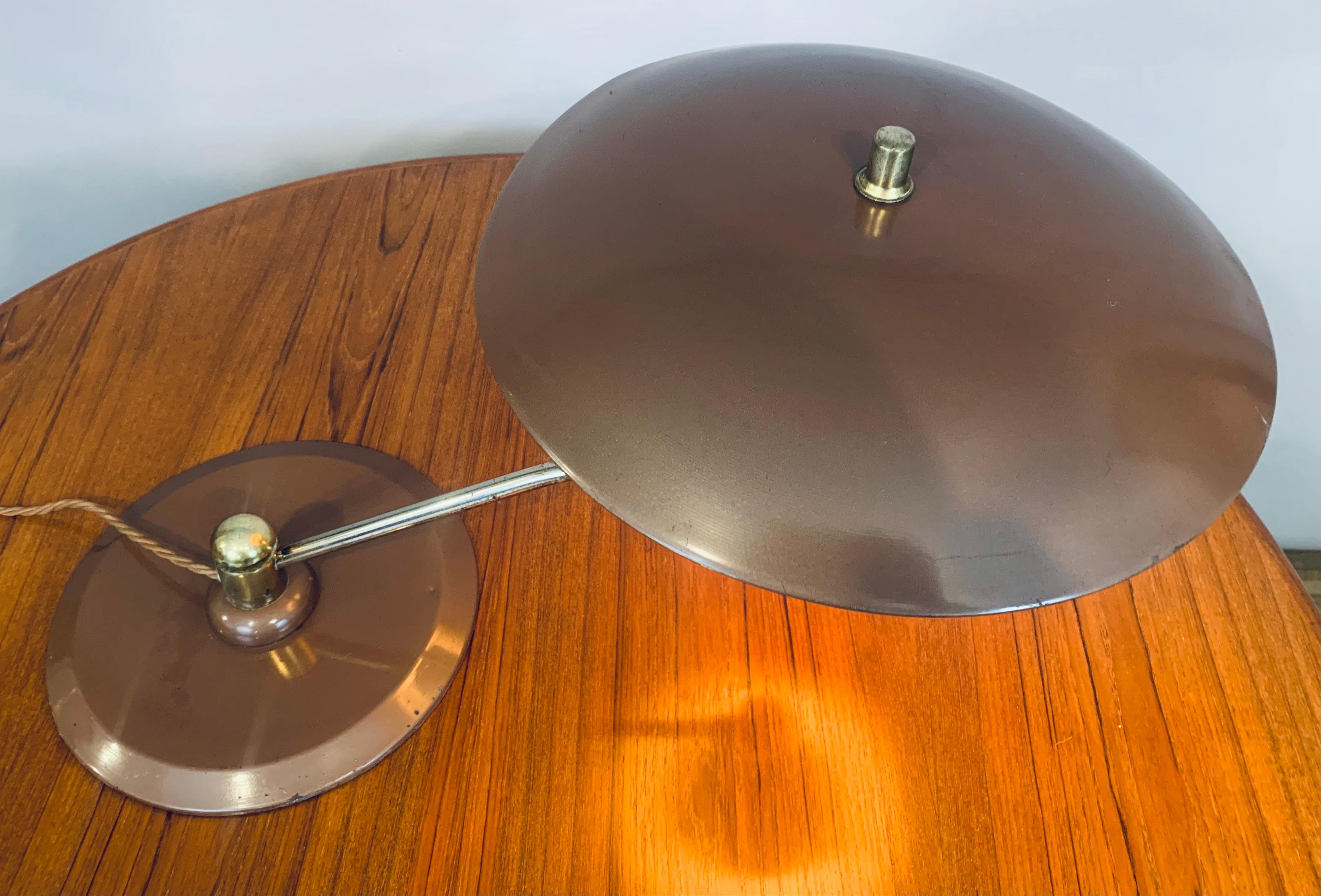 American 1950s Art Speciality Co Flying Saucer Desk Lamp