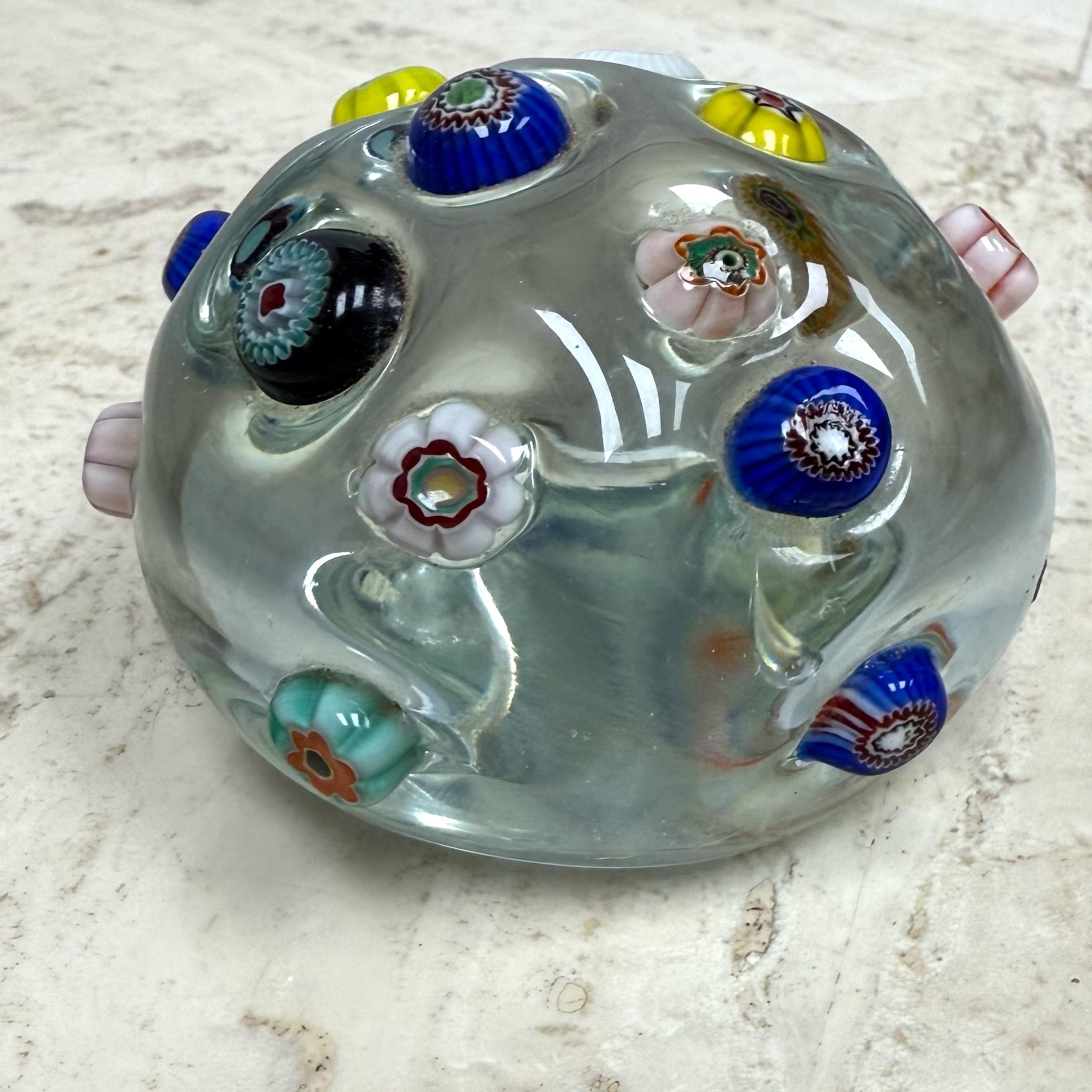 1950s Arte Murano Millefiori Cane Round Globe Clear Paperweight In Good Condition For Sale In Charleston, SC