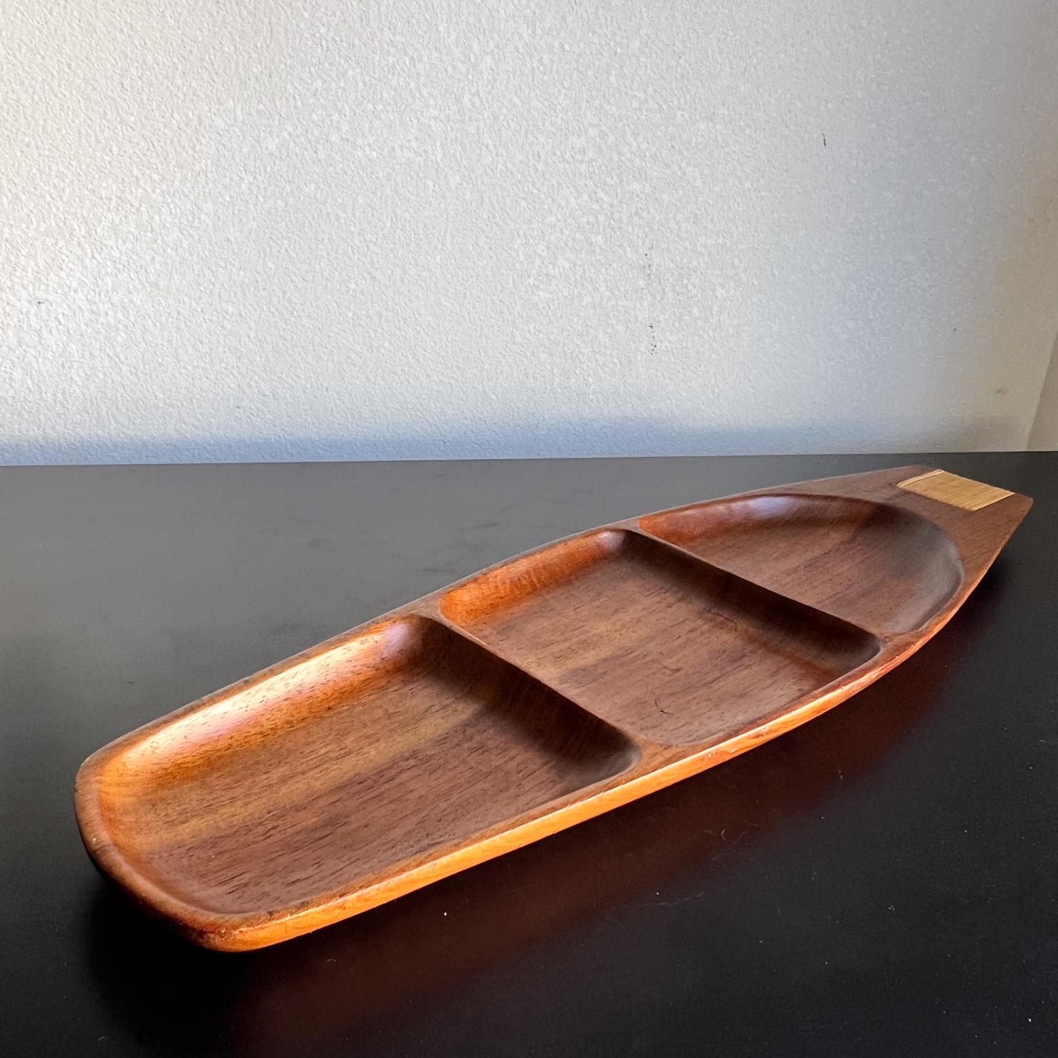 1950er Arthur Umanoff für Raymor Abgeteiltes Holz Serviertablett (Moderne der Mitte des Jahrhunderts) im Angebot