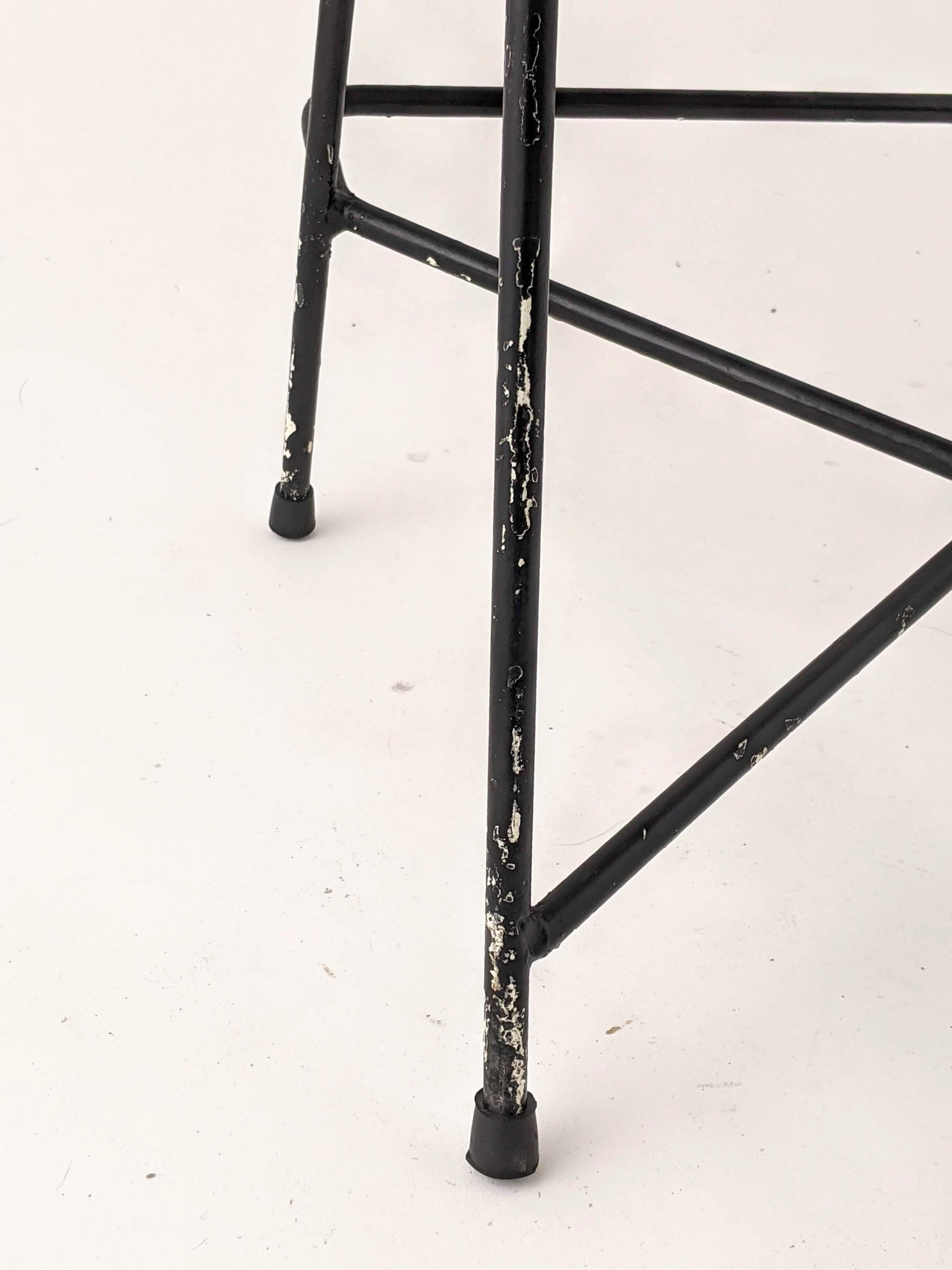 1950s Arthur Umanoff Wicker & Steel Rod High Chair, USA For Sale 8