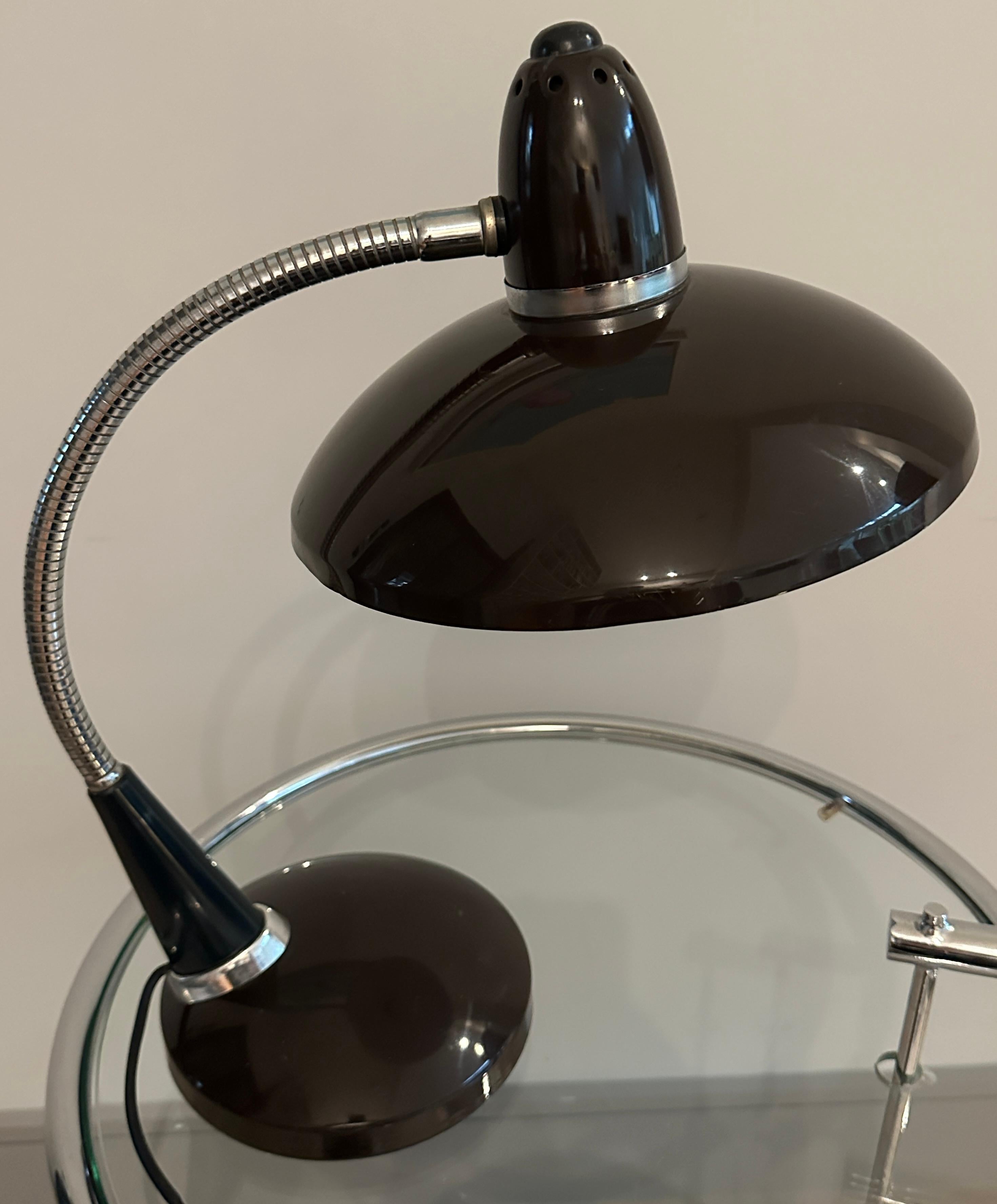 Lampe de bureau industrielle en métal marron des années 1950, style Bauhaus 