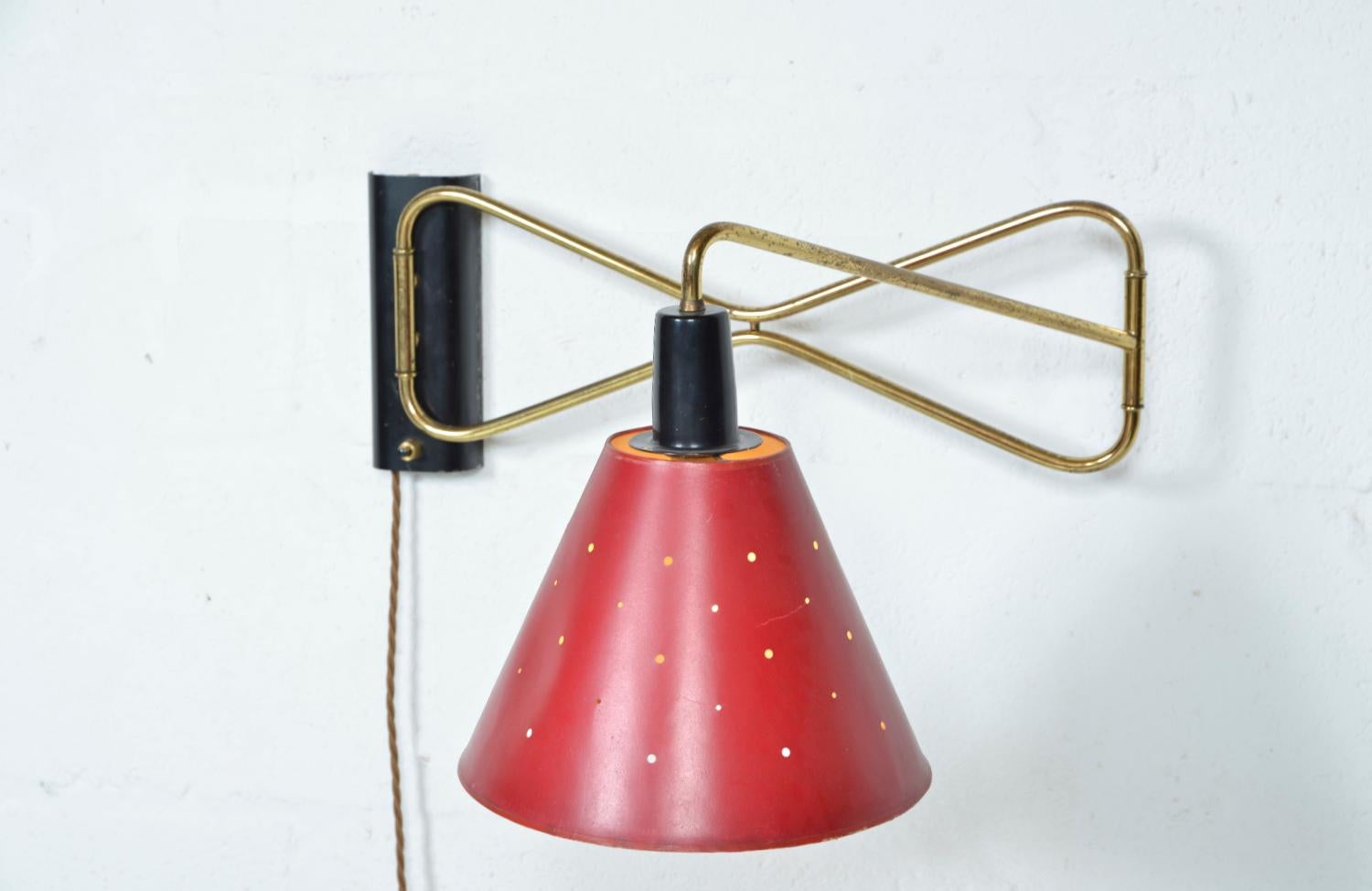 Lámpara de pared articulada de la década de 1950 de Cosack Alemania Moderno de mediados de siglo en venta