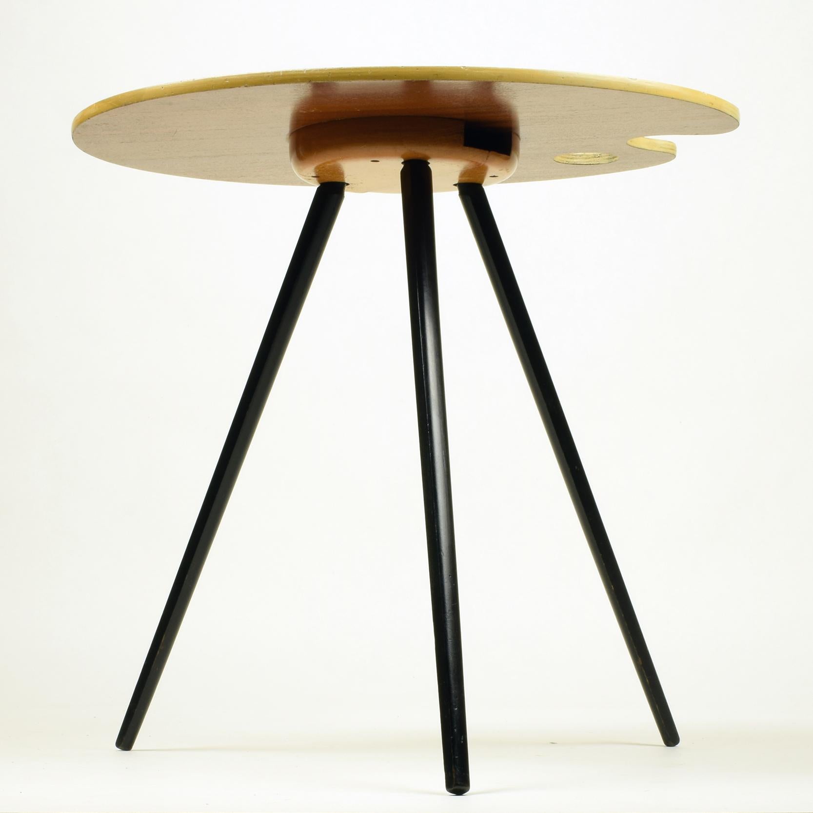 Mid-Century Modern 1950s Artist's Palette Side Table in the Style of Lucien de Roeck For Sale