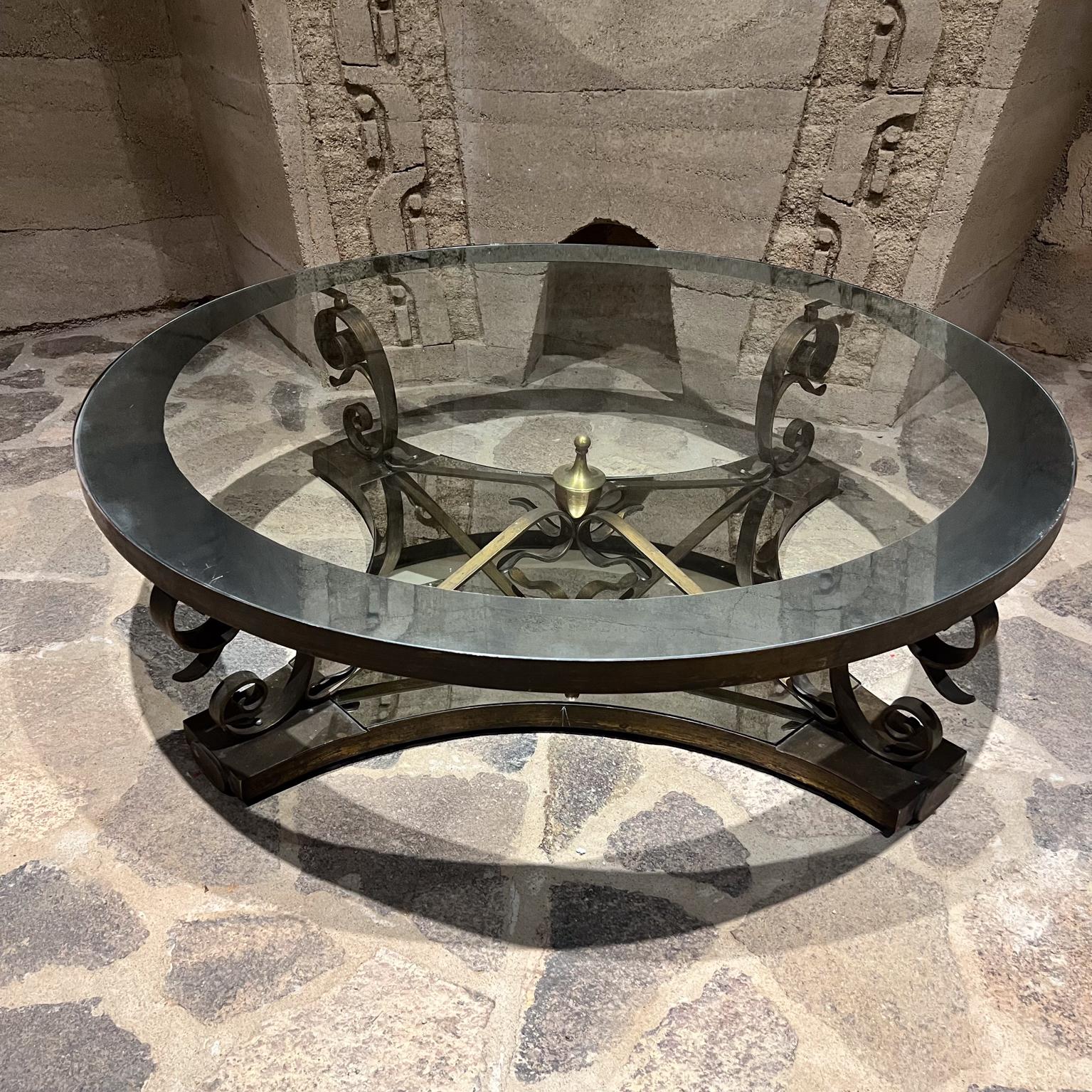 1950 Arturo Pani Table Cocktail Tables en verre bronze massif Mexico City Bon état - En vente à Chula Vista, CA