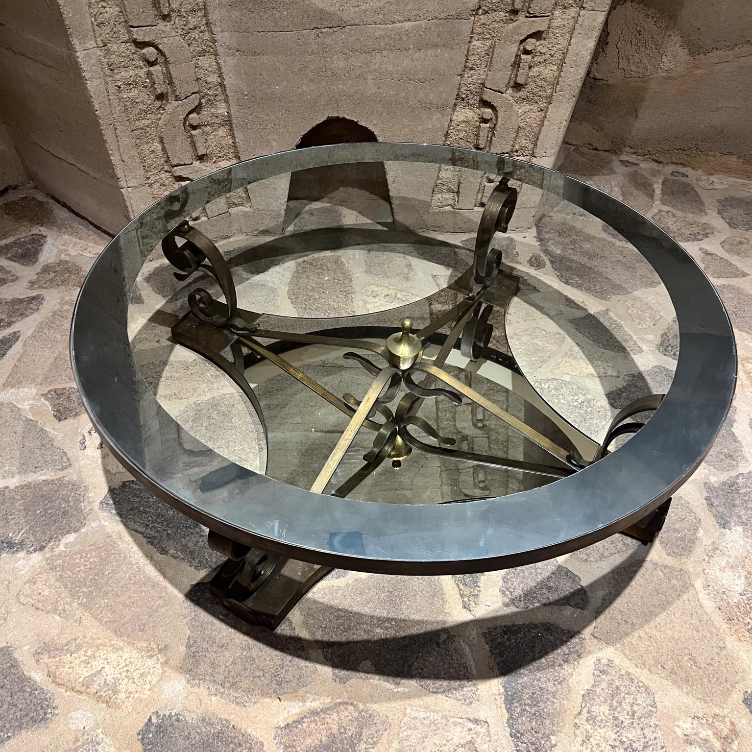 1950 Arturo Pani Table Cocktail Tables en verre bronze massif Mexico City en vente 1