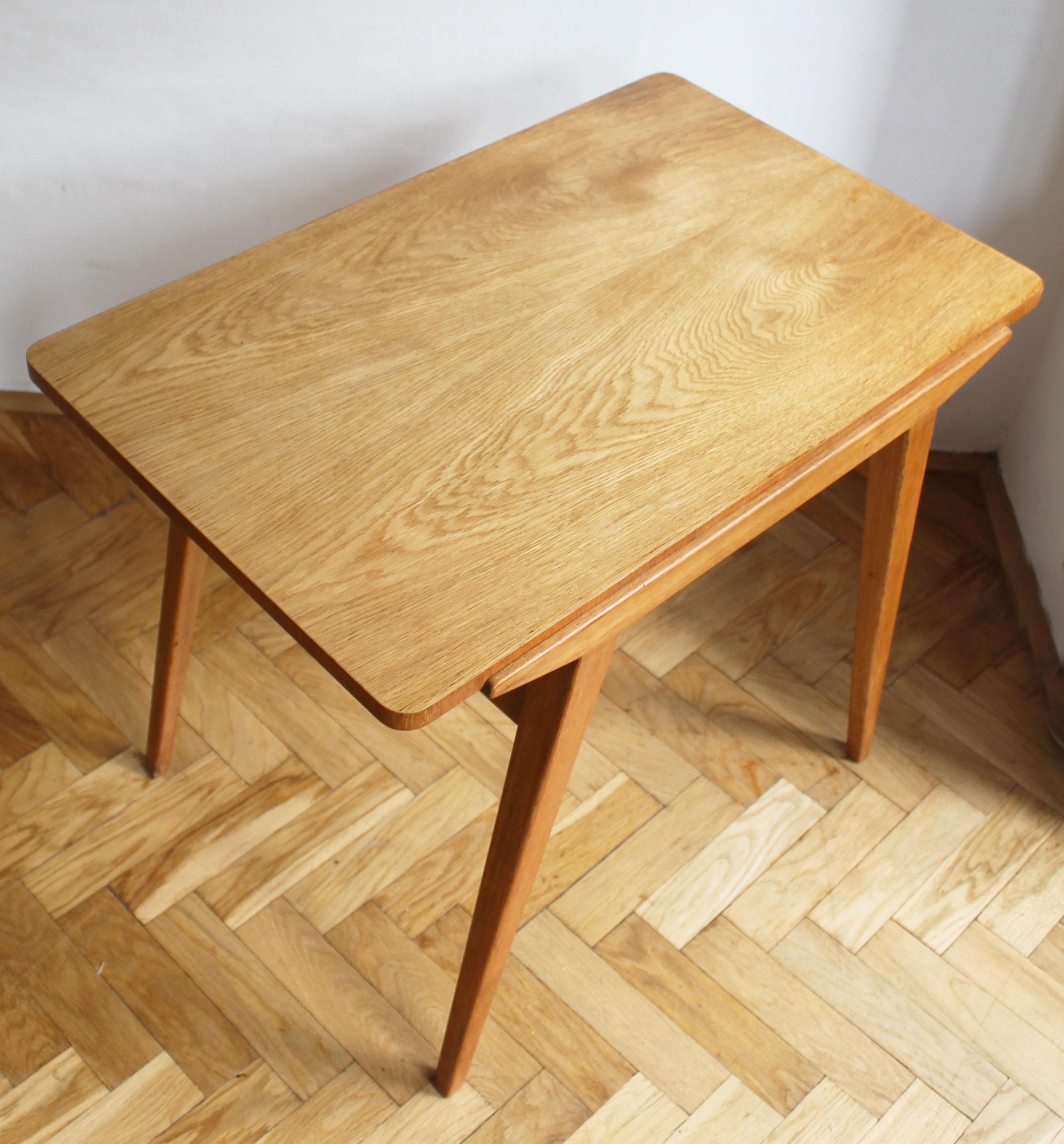 1950's Ash Coffee table In Excellent Condition For Sale In Brno, CZ