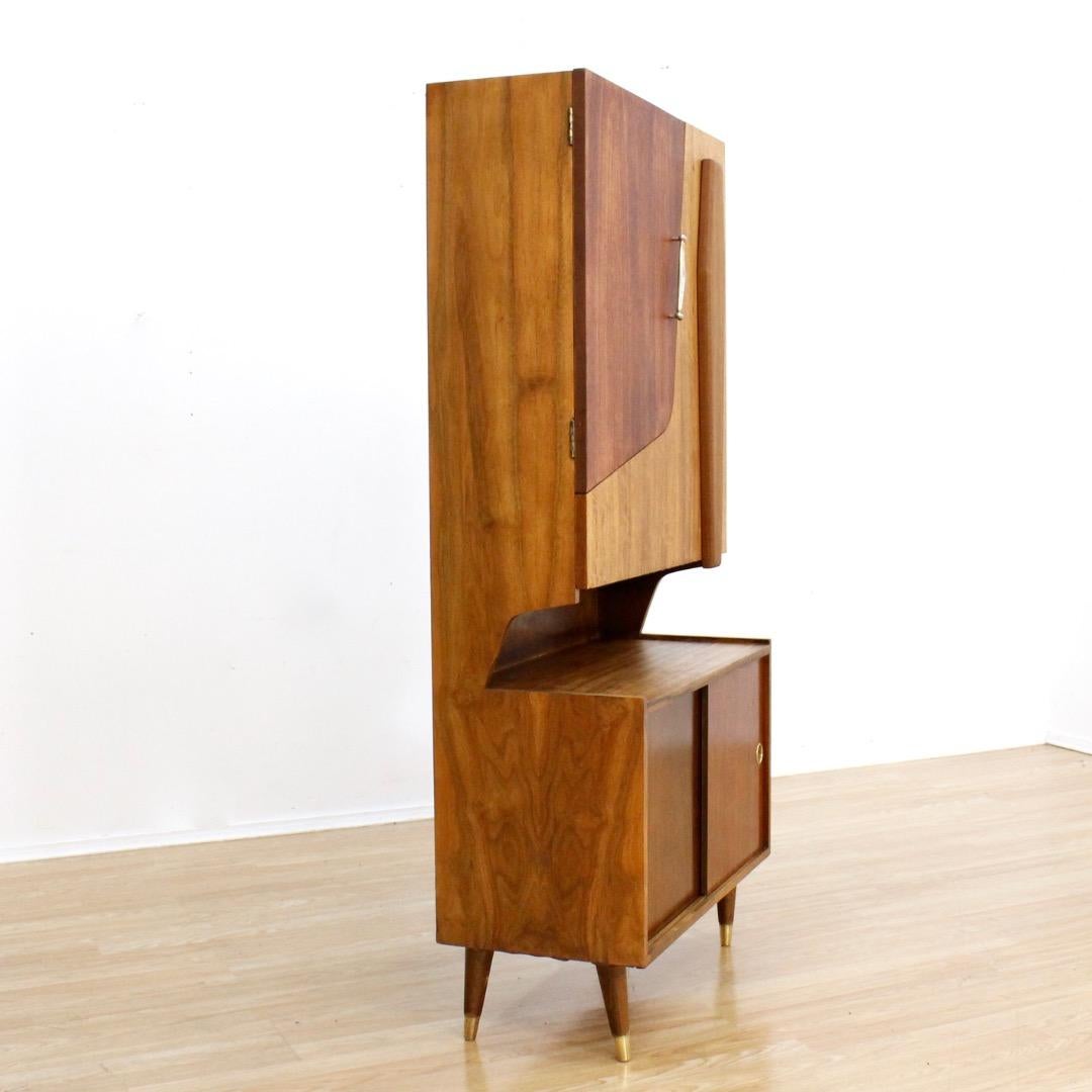 1950s Atomic Drop Down Liquor Cabinet Dry Bar en venta 2