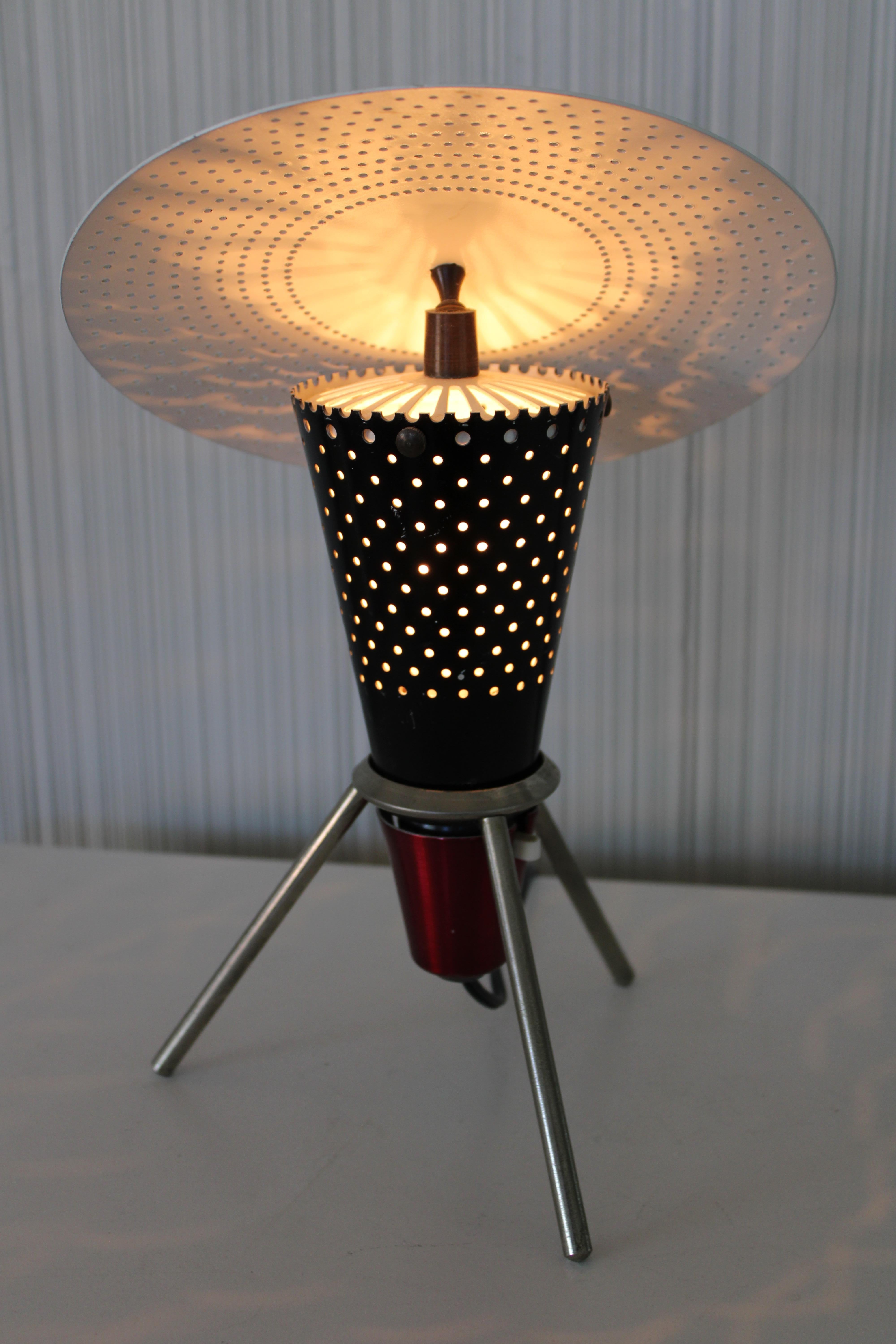 1950's Atomic Flying Saucer Lamp by Esther Lighting Co. 3