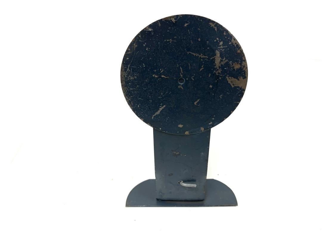 Fer Jouet Aurora Toys Ring A Bell Carnival Style des années 1950 en vente
