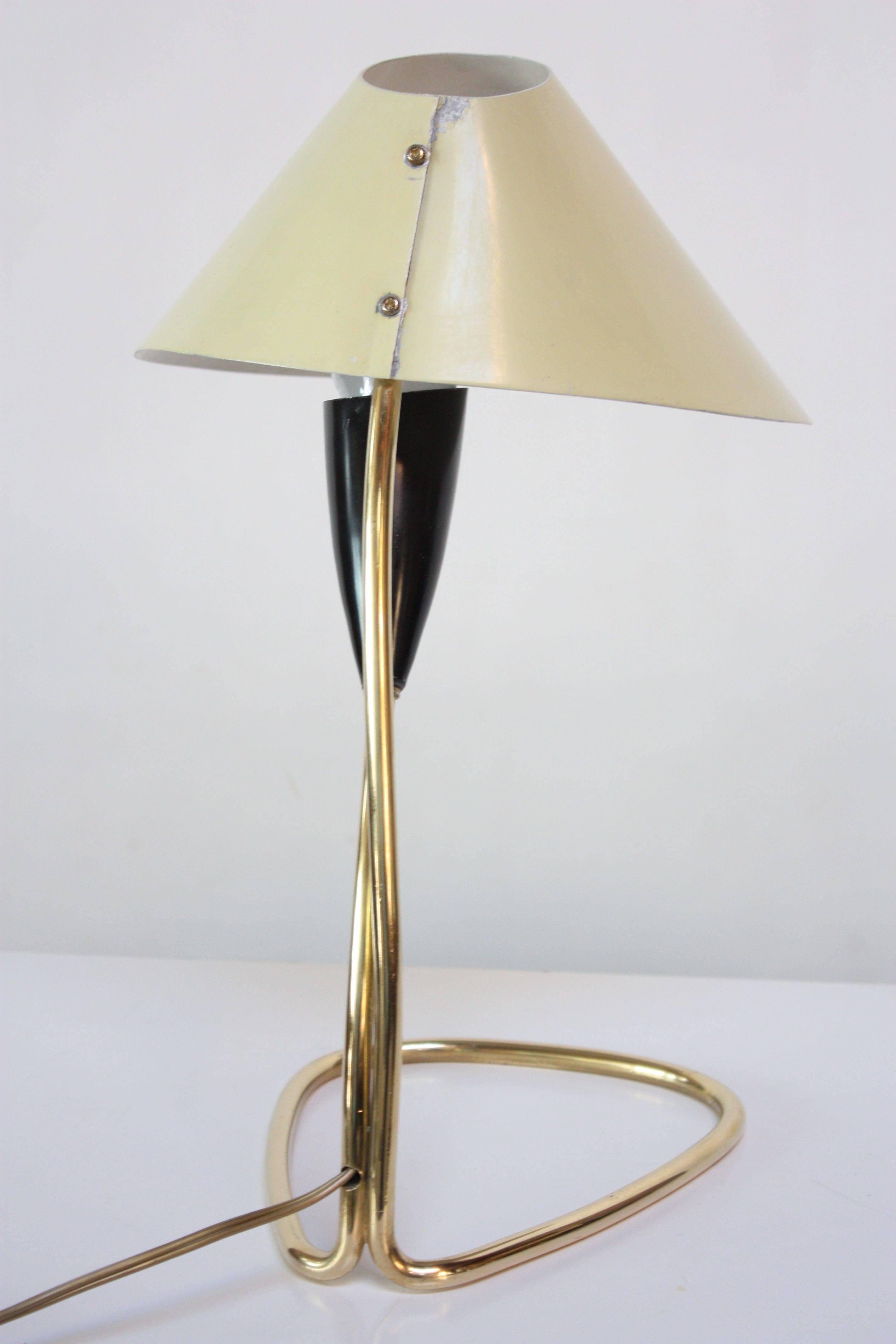 Mid-20th Century 1950s Austrian Brass 'Lily' Table Lamp Attributed to J.T. Kalmar For Sale