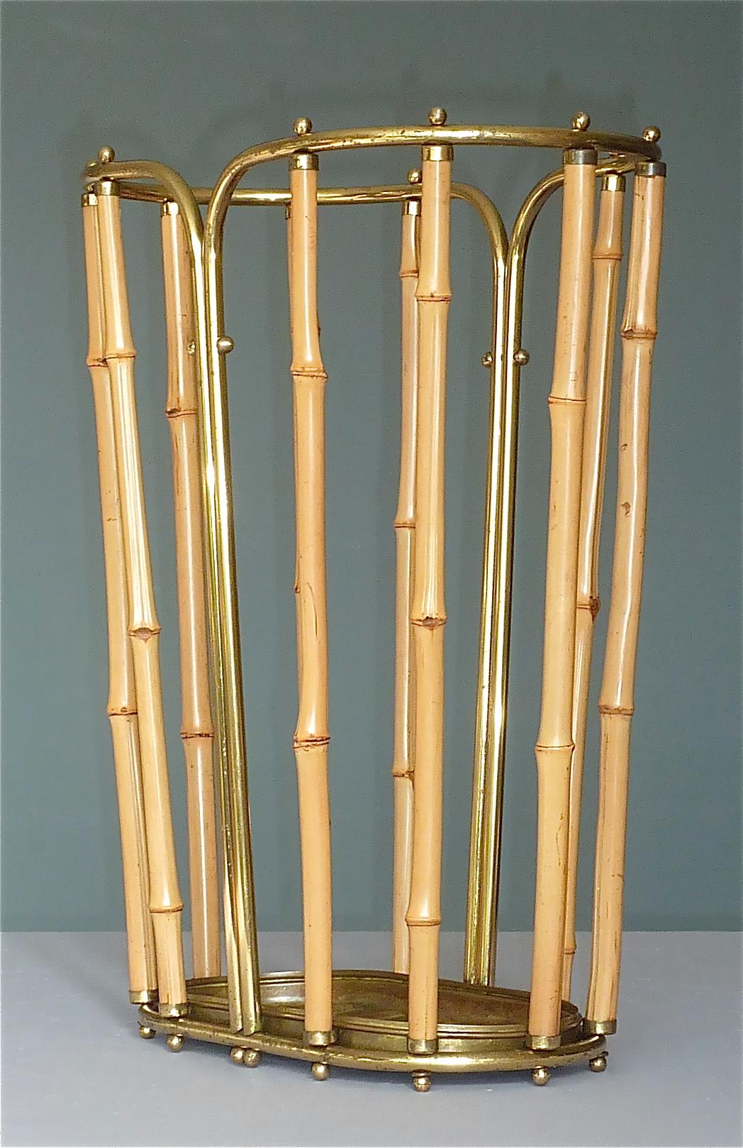 1950s Austrian Modernist Umbrella Stand Brass Bamboo, Josef Frank, Auböck Style In Good Condition For Sale In Nierstein am Rhein, DE