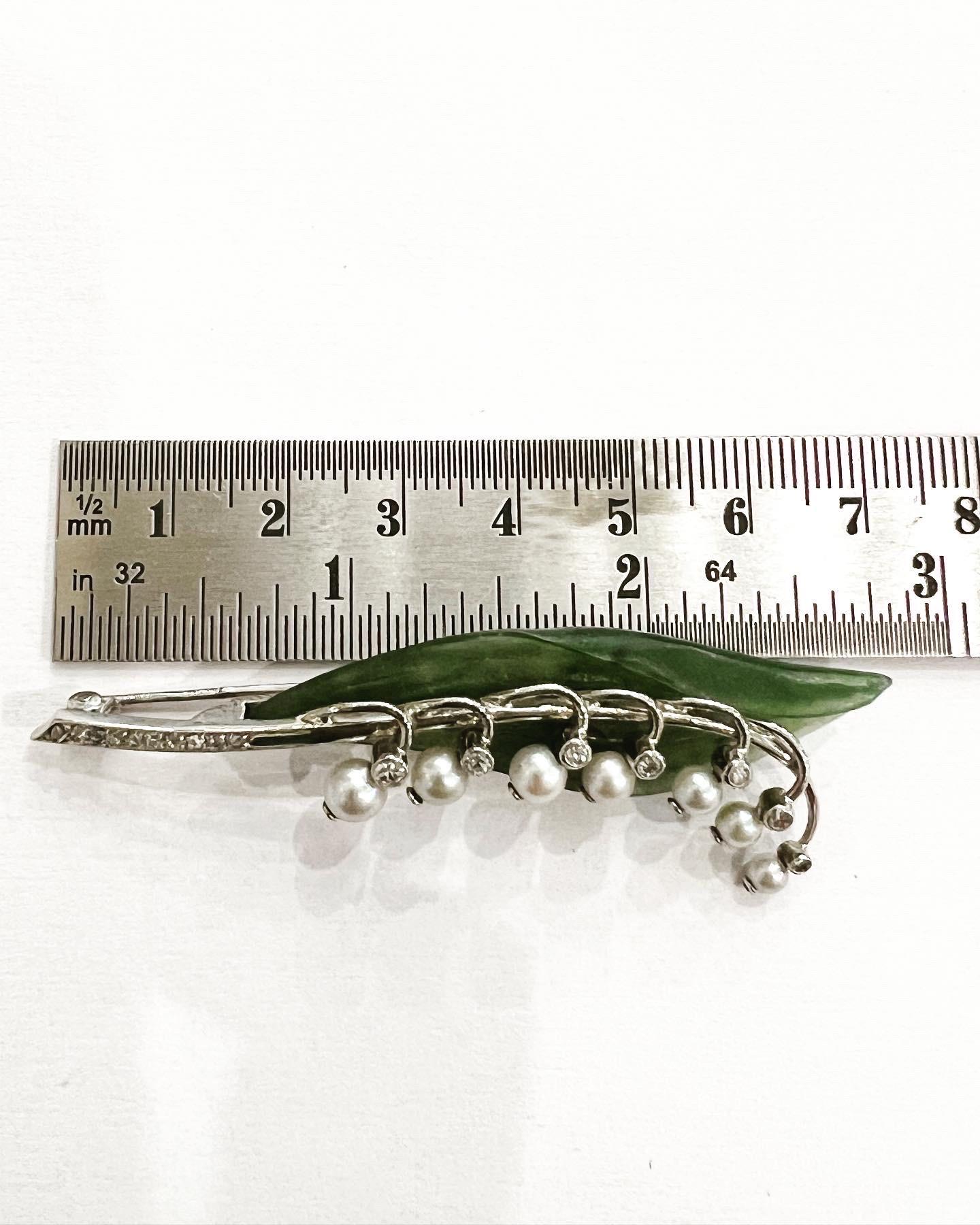 1950s Austrian Nephrite jade 14K Gold Diamonds Pearls Lily of the Valley Brooch For Sale 1