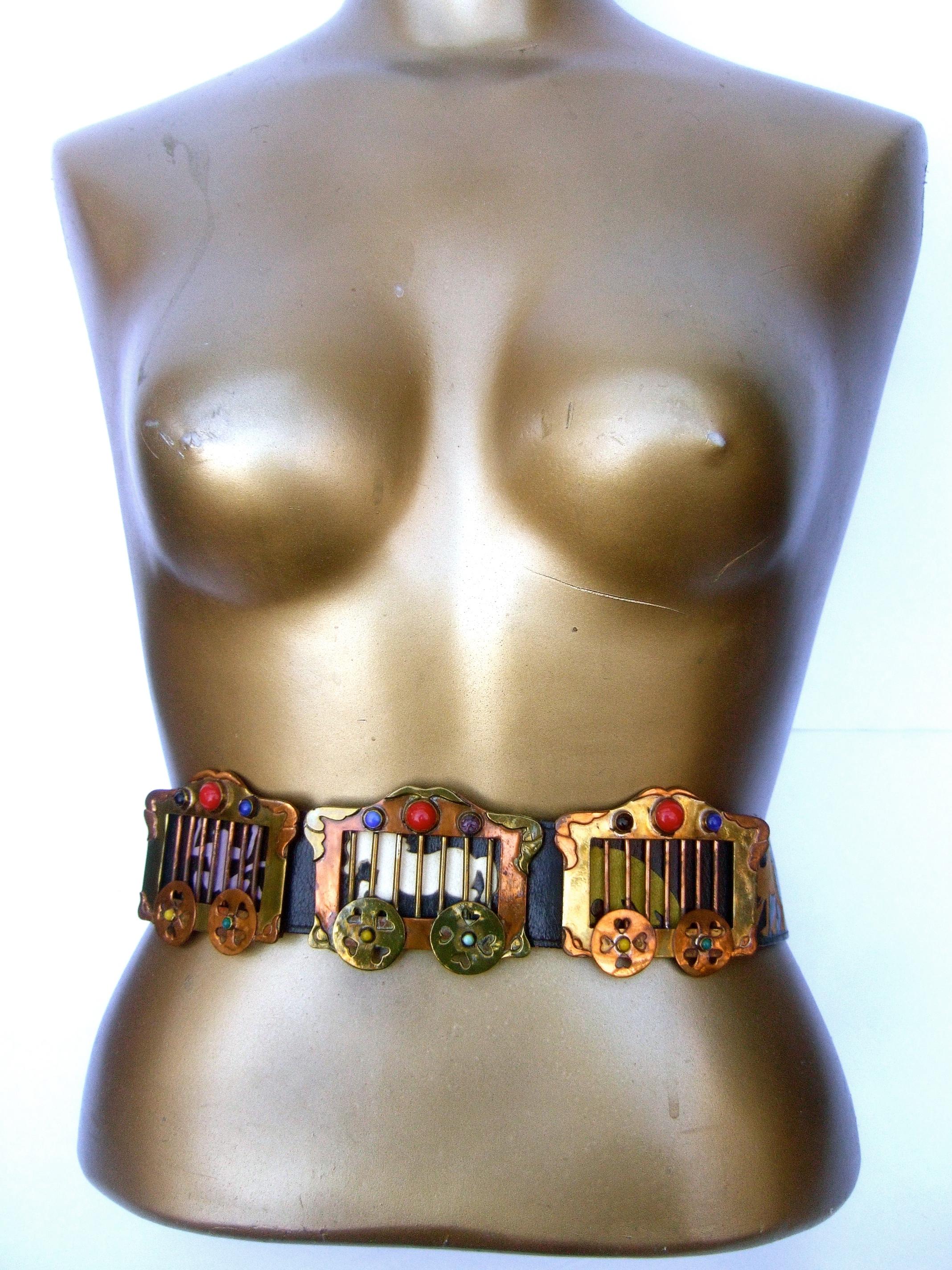 1950s Avant Garde Circus Animal Themed Black Leather Womens Belt  In Good Condition In University City, MO