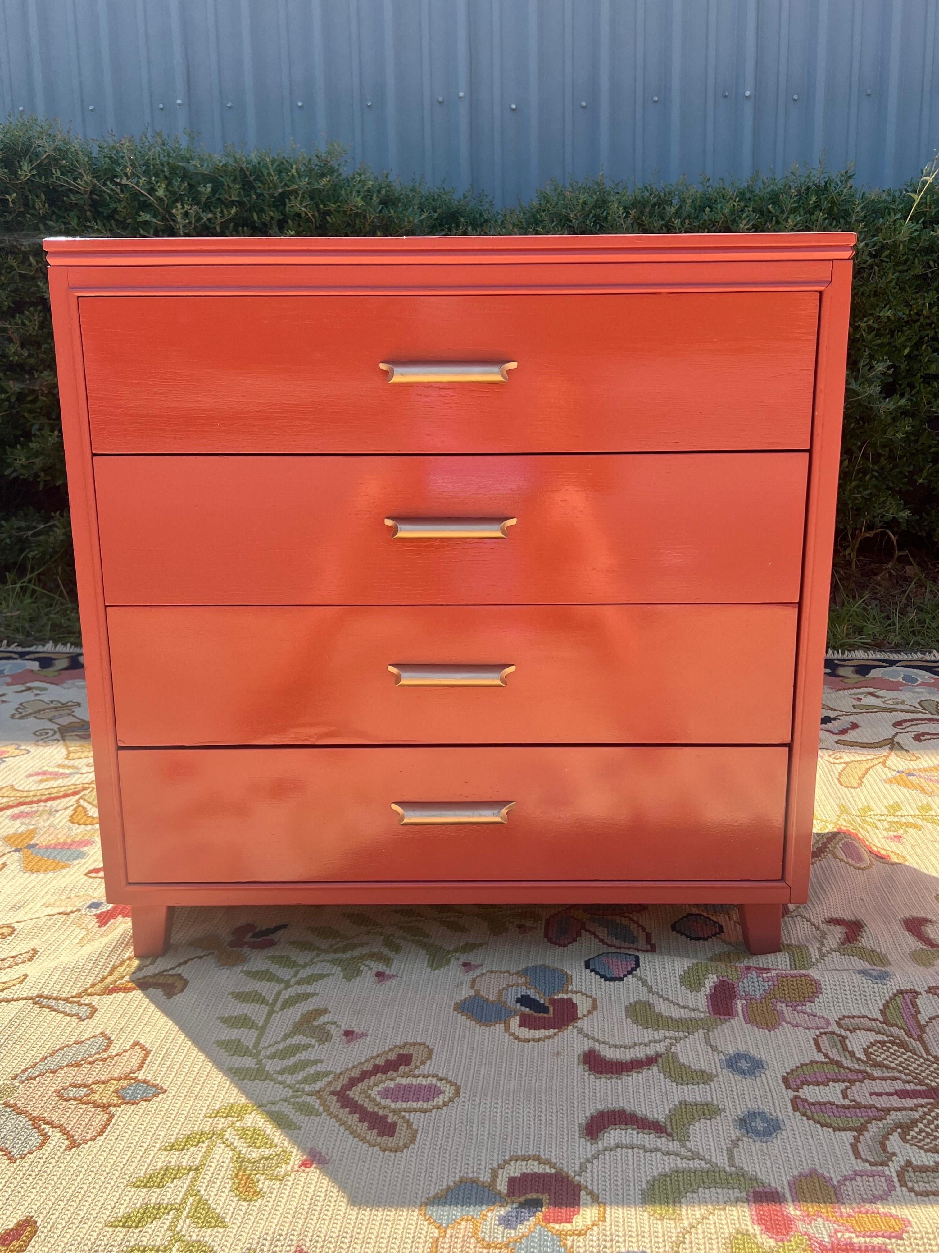 Commodes de célibataires des années 1950 / Grandes tables de nuit laquées en Bambouzle de Ball and Ball en vente 5