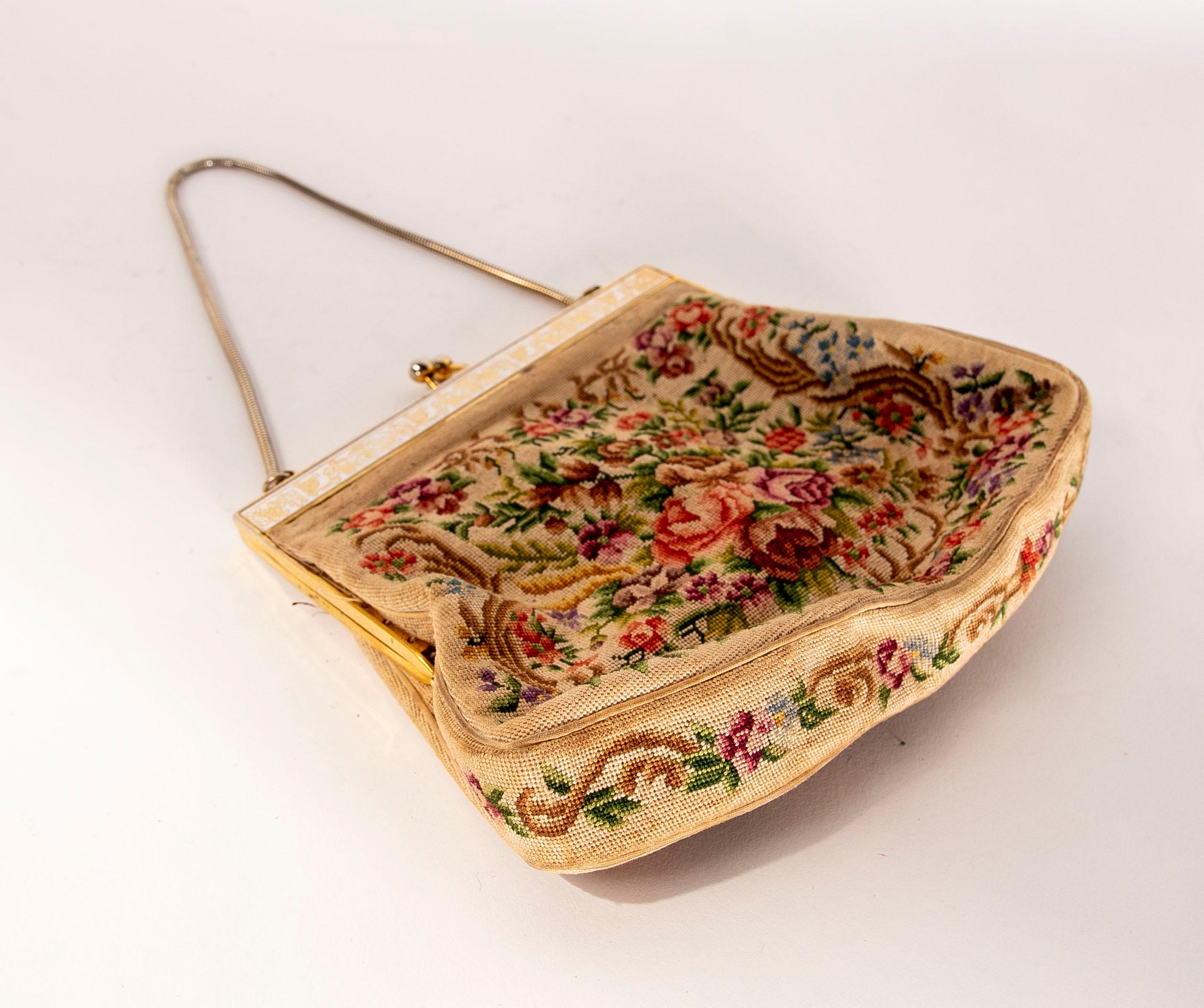 1950s bag with embroidery and silk.