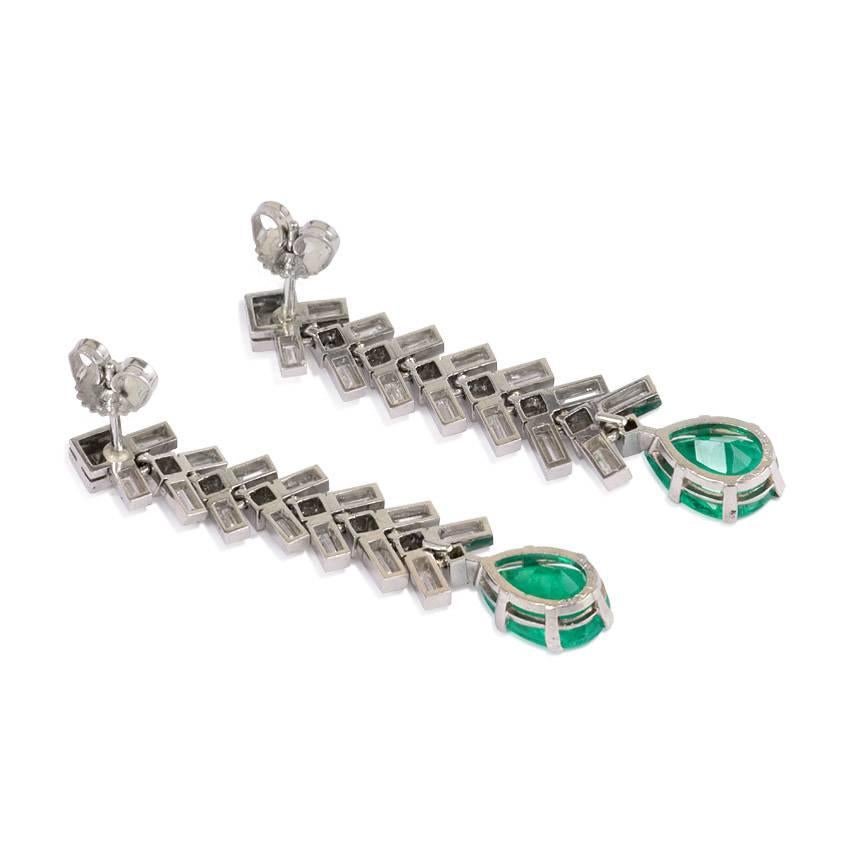 Baguette Cut 1950s Baguette Diamond and Pear-Shaped Emerald Earrings in Platinum