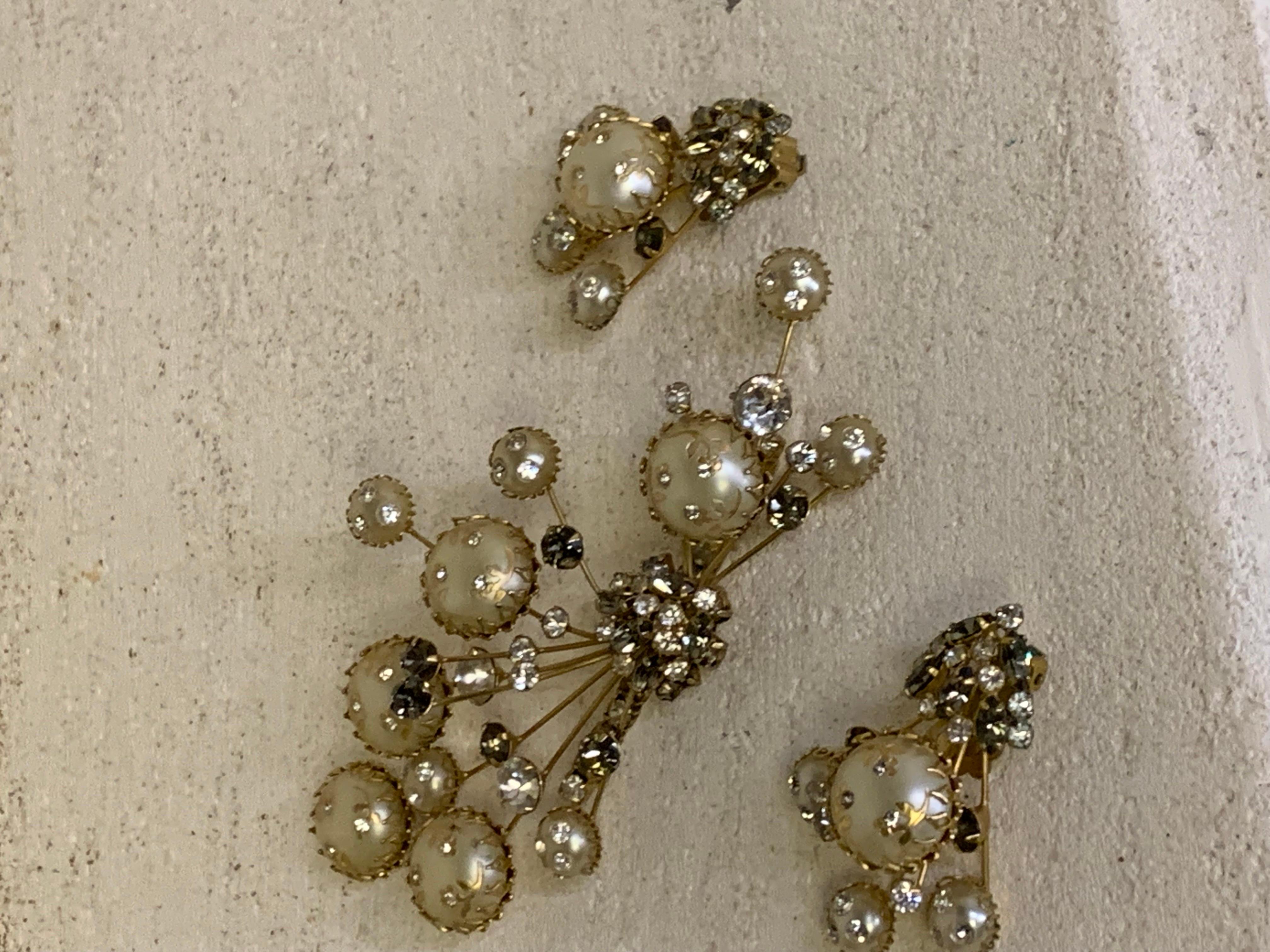 Marron Ballet des années 1950 Grande étoile filante Broche et boucles d'oreilles en strass et perles en vente