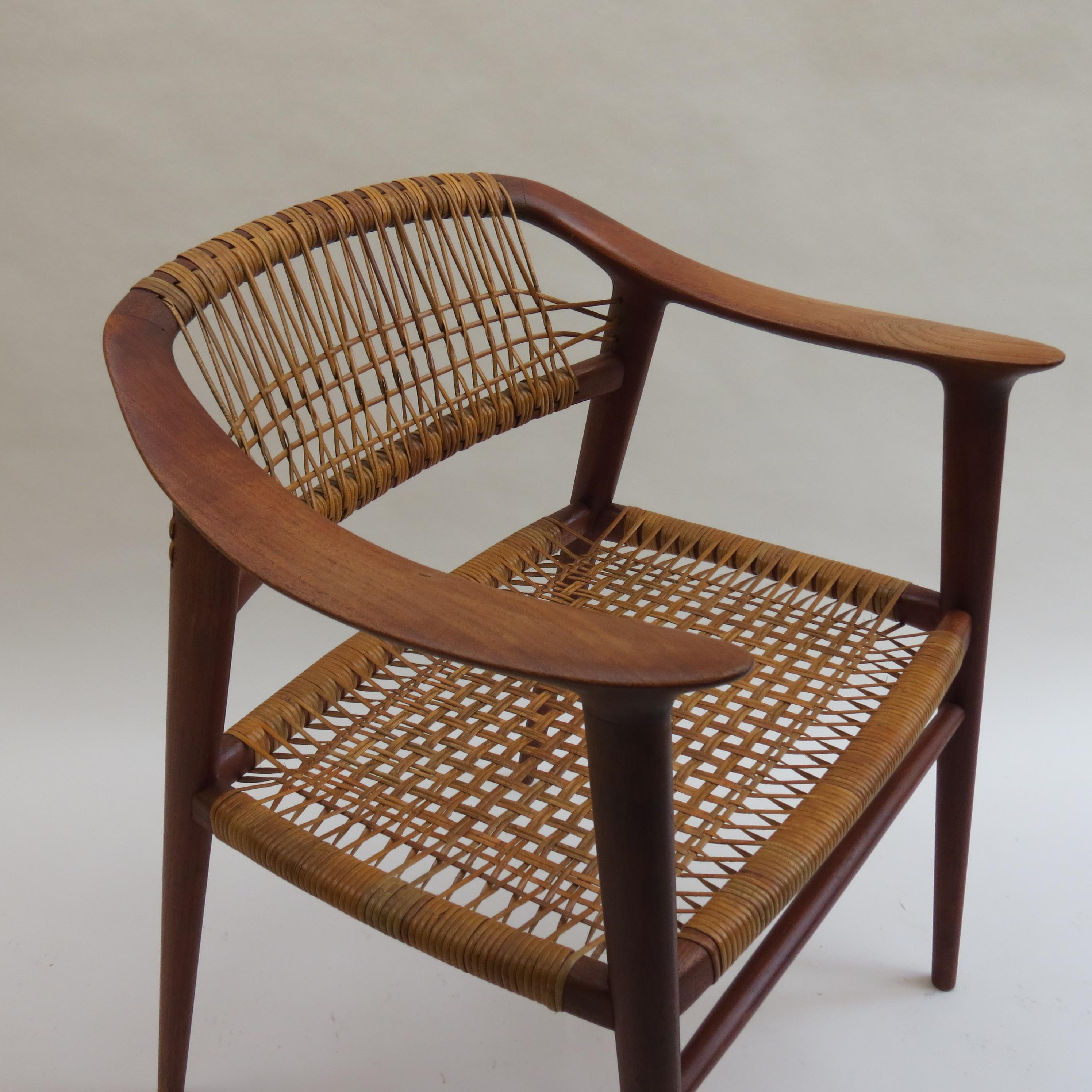 Bambi dining chair designed by Rolf Rastad and Adolf Relling and manufactured by Gustav Bahus of Norway. Designed in the 1950s.
Made from solid Teak with cane seat and back.
The chair is in good vintage condition, with a wonderfully rich warm