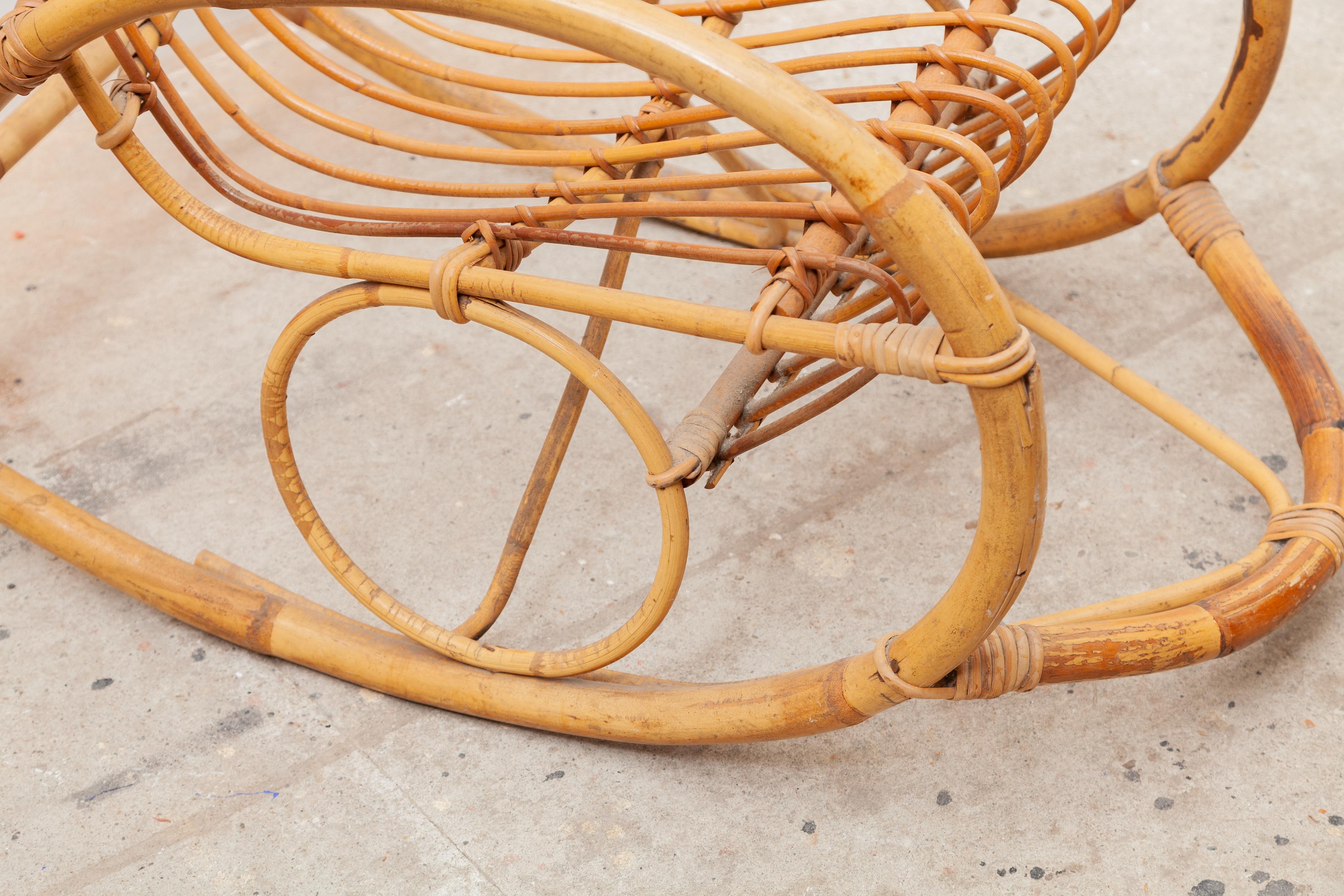 Rocking Chair aus Bambus aus den 1950er Jahren, Italien (Mitte des 20. Jahrhunderts) im Angebot