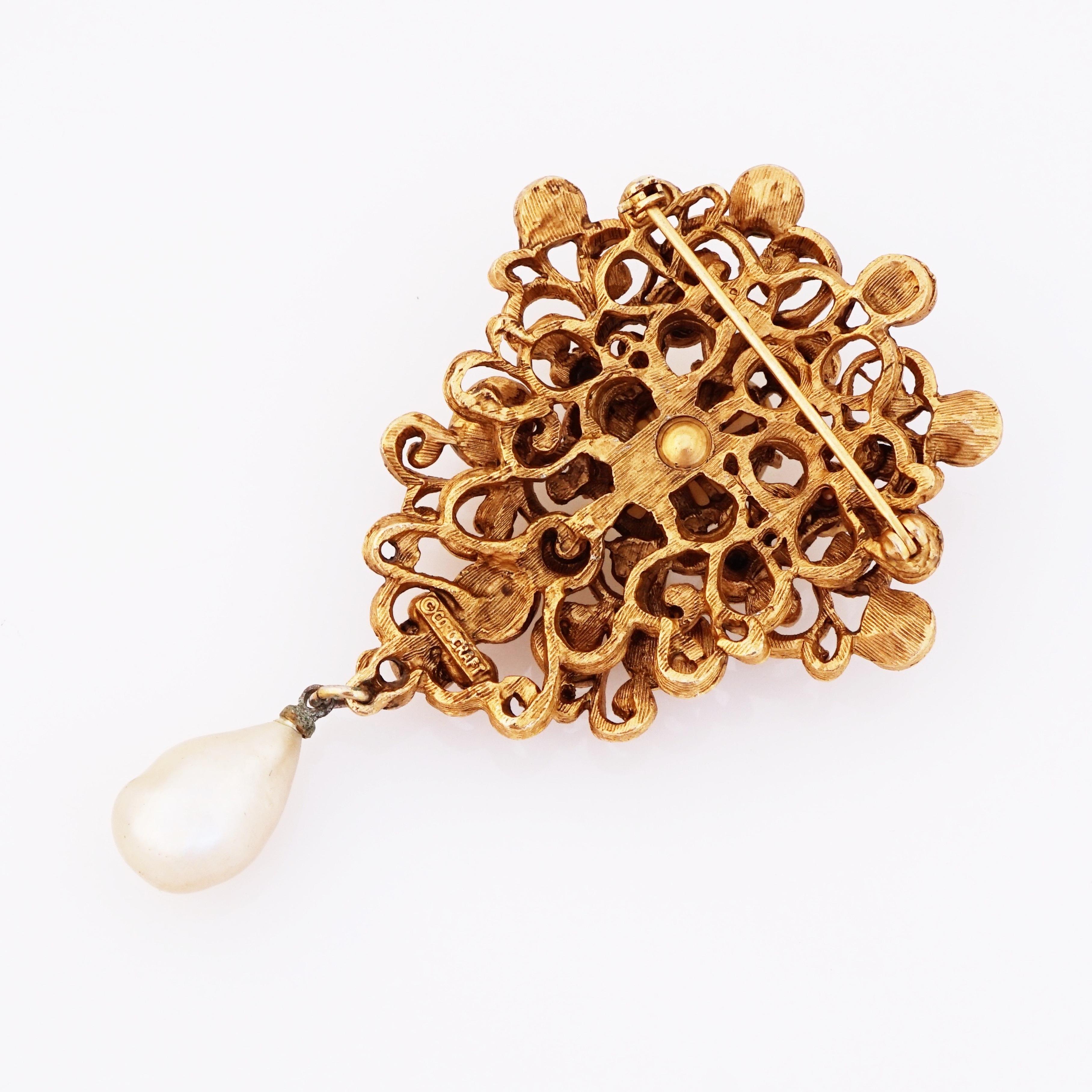 1950s Baroque Gilded Scrolls Brooch With Faux Pearls & Rhinestones By Corocraft In Good Condition In McKinney, TX