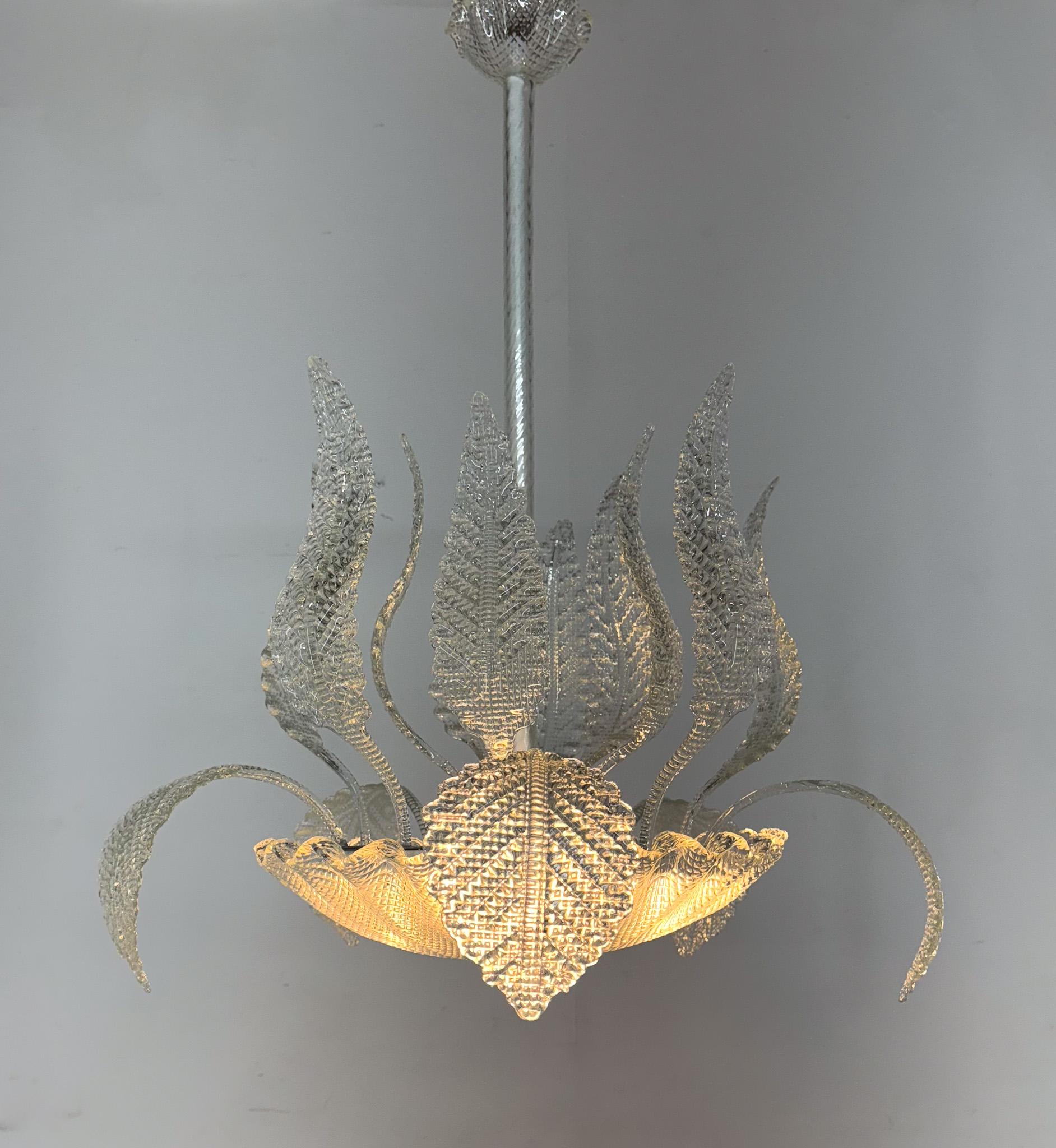 Mid-Century Modern 1950's Barovier & Toso Murano Glass and Brass Chandelier  For Sale
