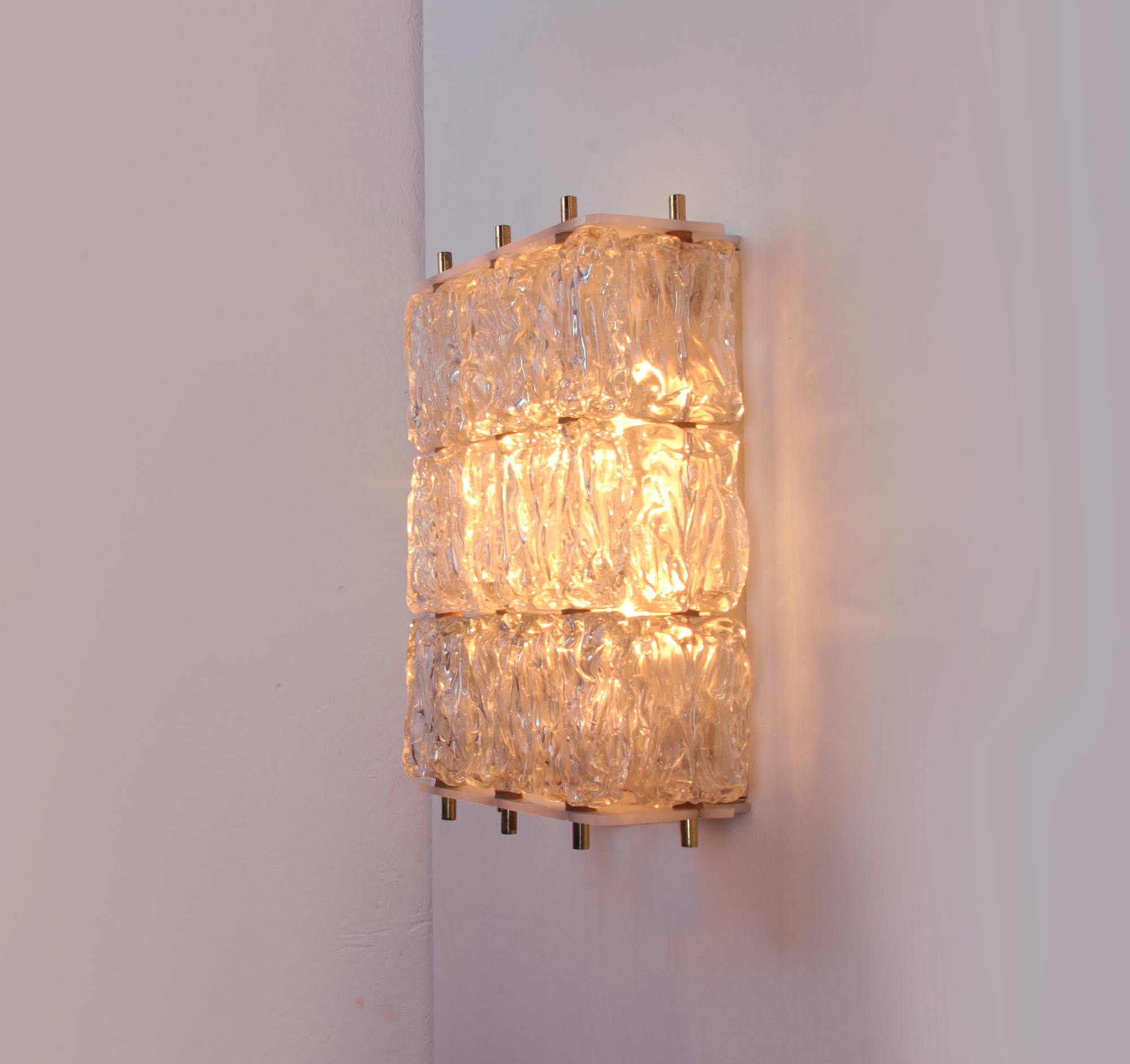 Mid-Century Modern 1950s Barovier & Toso Murano Glass Wall Sconce Light Italy For Sale