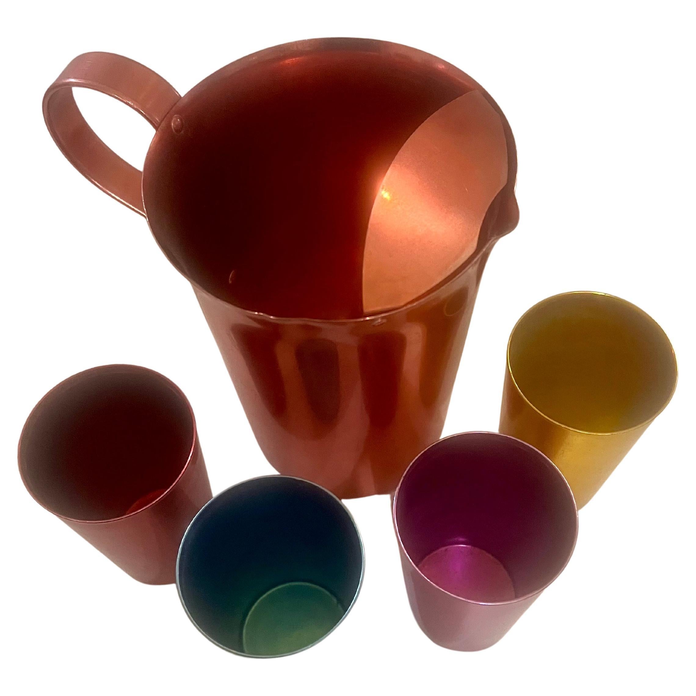 1950's Bascal Annodized Aluminum Pitcher And 4 Cups Mid Century Atomic Age In Good Condition For Sale In San Diego, CA