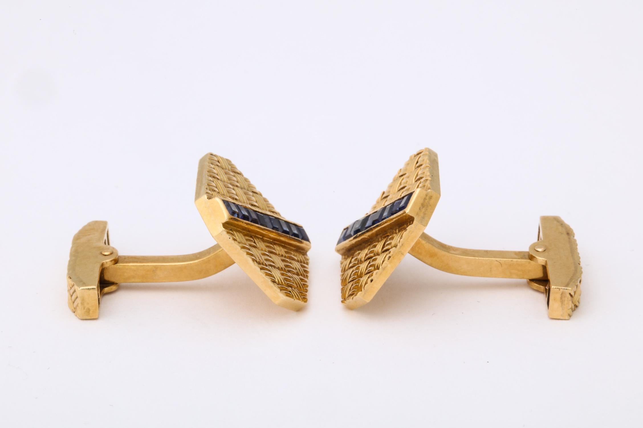 Men's 1950s Basket Weave Design Calibre Cut Sapphire with Gold Flip Up Cufflinks