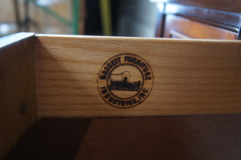 1950s Bassett Monticello Mahogany Serpentine Bow Front China Cupboard at 1stDibs