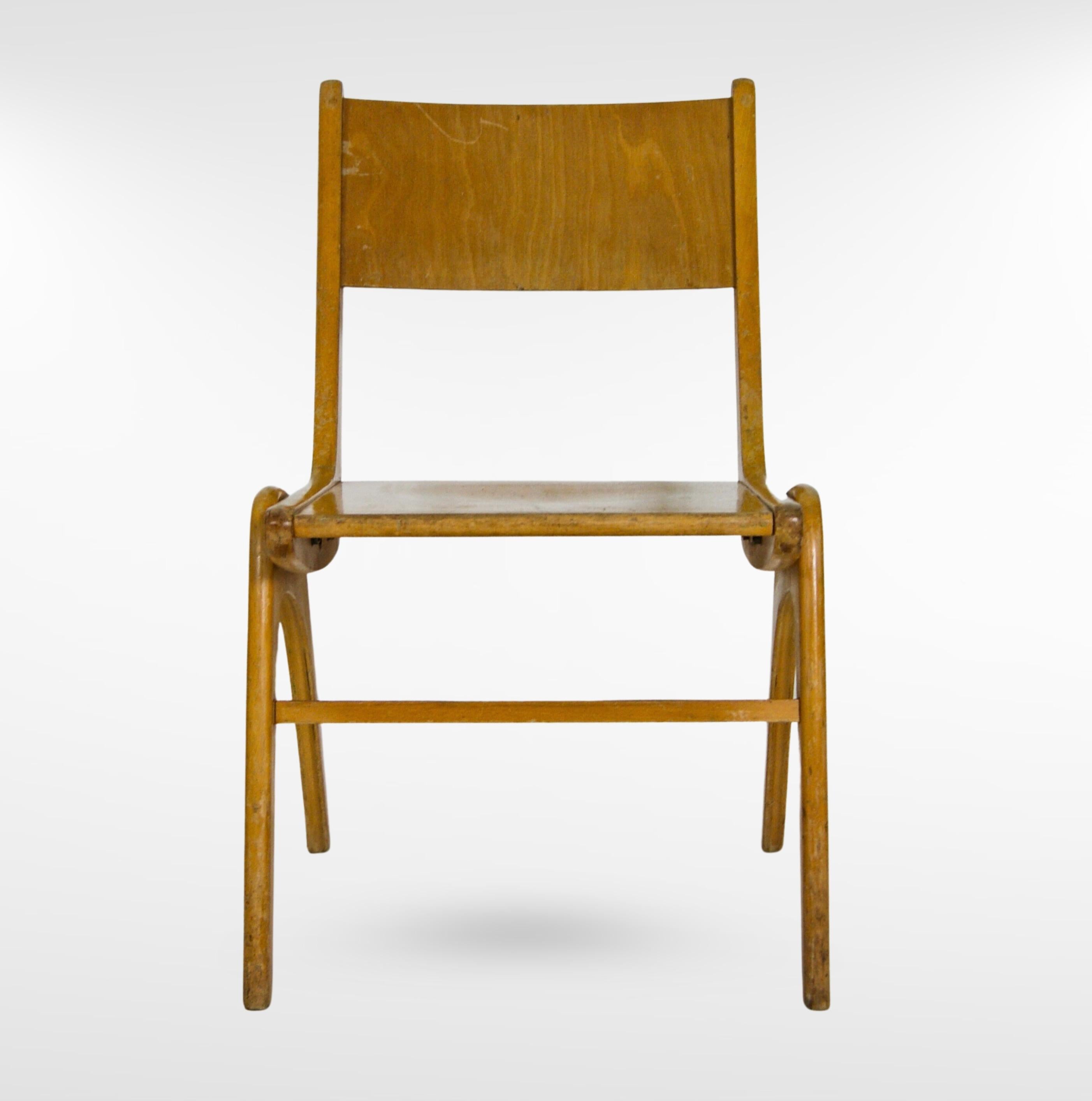 1950s Bauhaus Era Muster Casala Beech Stacking Dining Chairs Set of 6 en vente 12