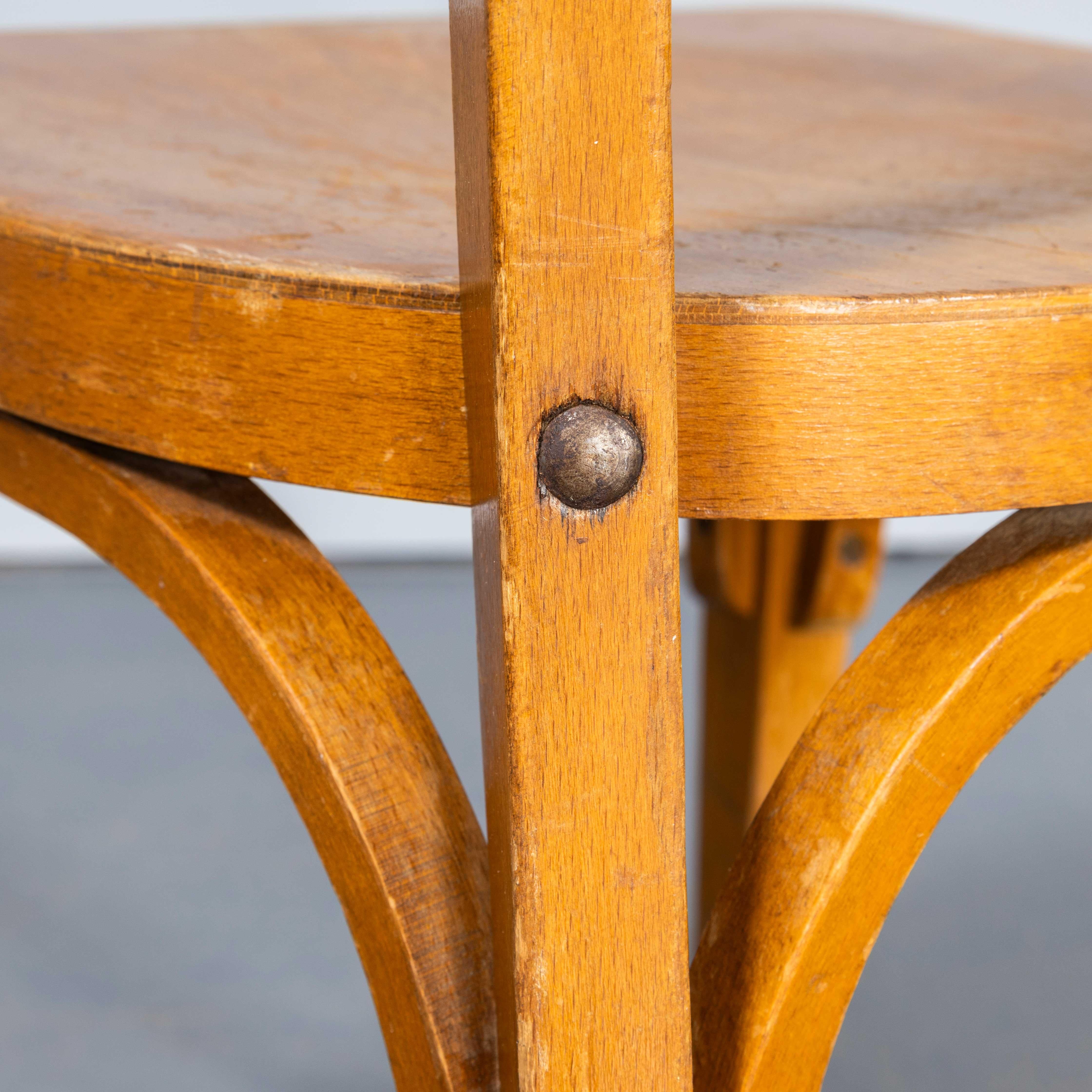 Sedia da pranzo Baumann Bentwood Honey Oak del 1950 - Buona quantità disponibile in vendita 5