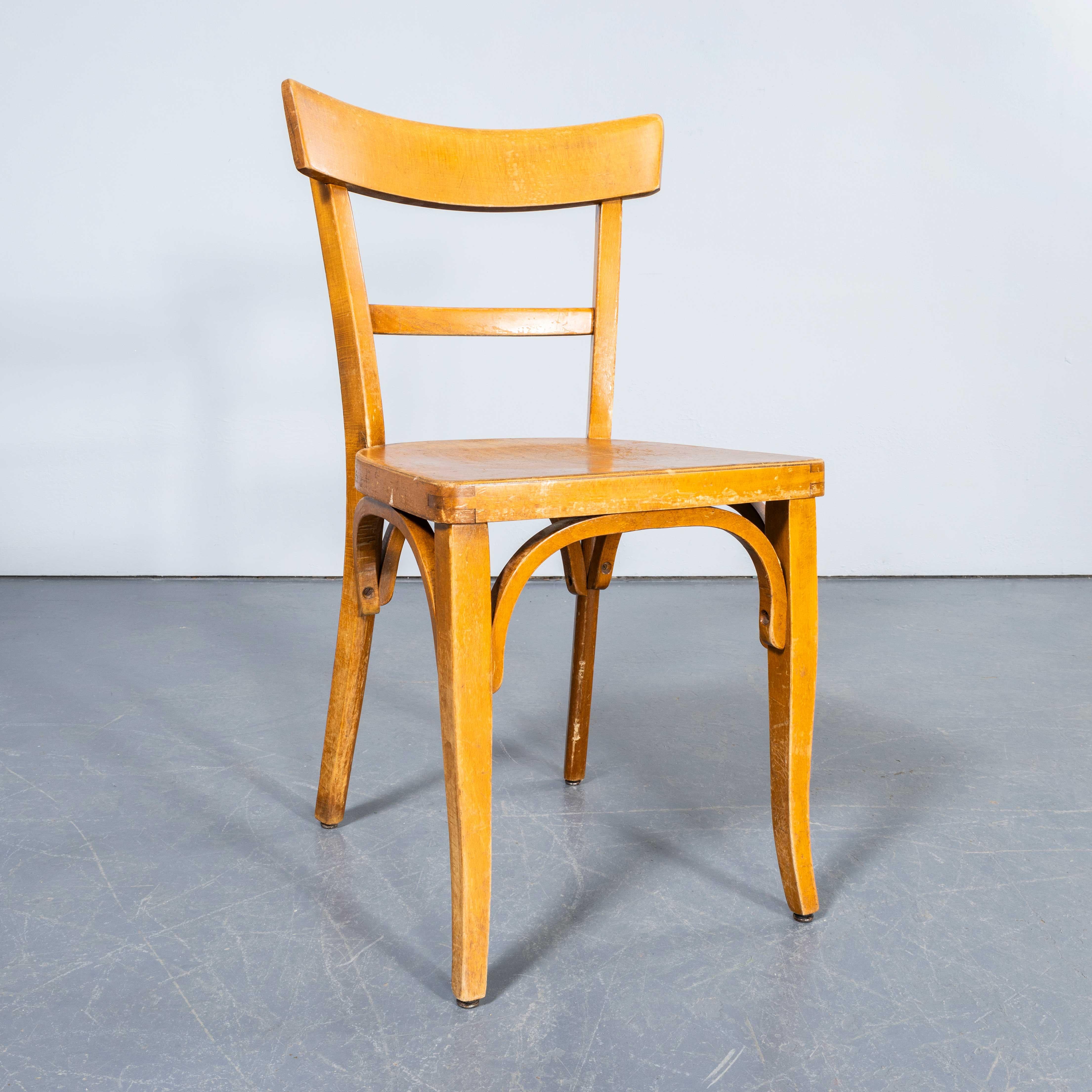 Sedia da pranzo Baumann Bentwood Honey Oak del 1950 - Buona quantità disponibile in vendita 2