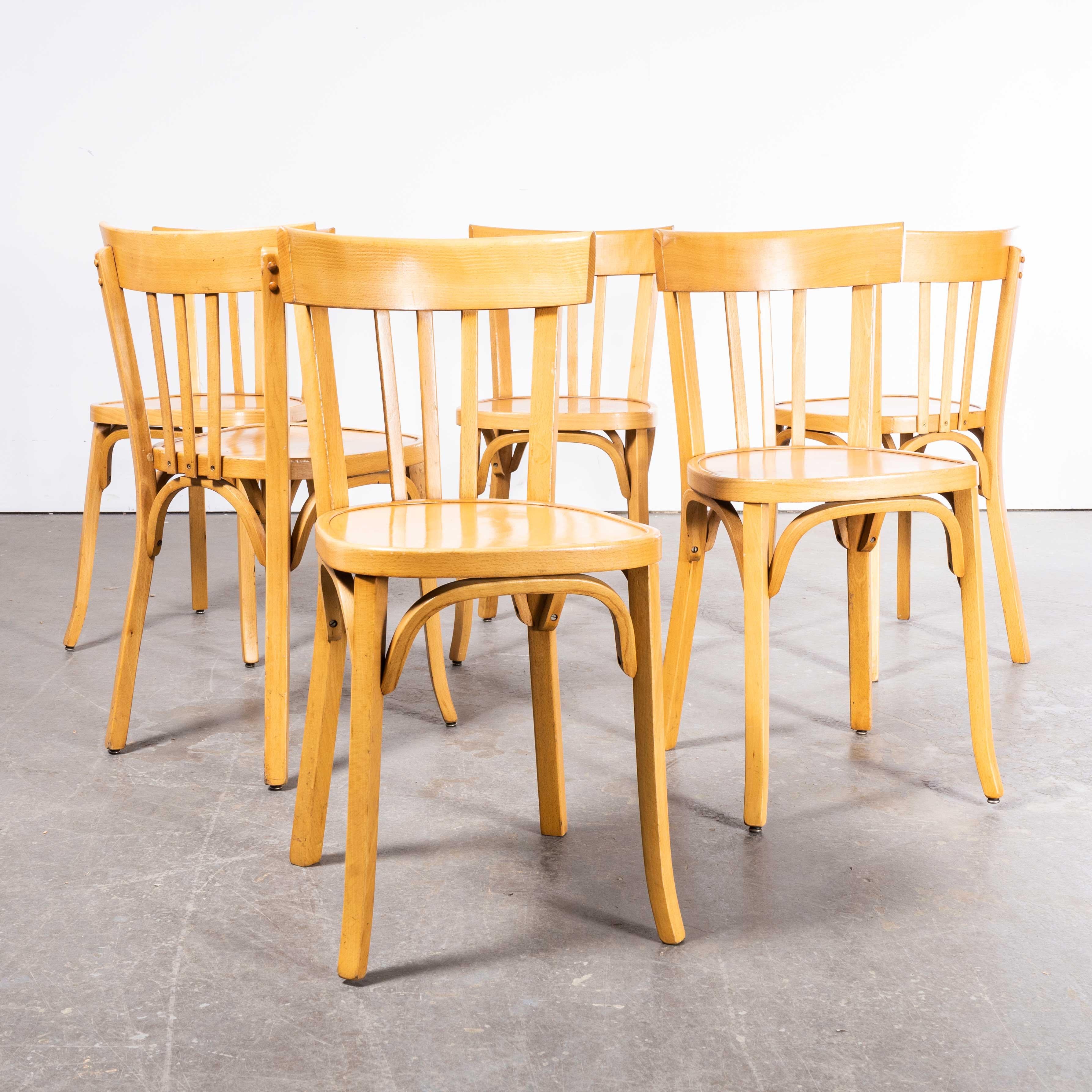 1950’s Baumann Bentwood Tri Back Dining Chair – Bleached – Set Of Six
1950’s Baumann Bentwood Tri Back Dining Chair – Honey – Set Of Six. Classic Beech bistro chair made in France by the maker Baumann. Baumann is a slightly off the radar French