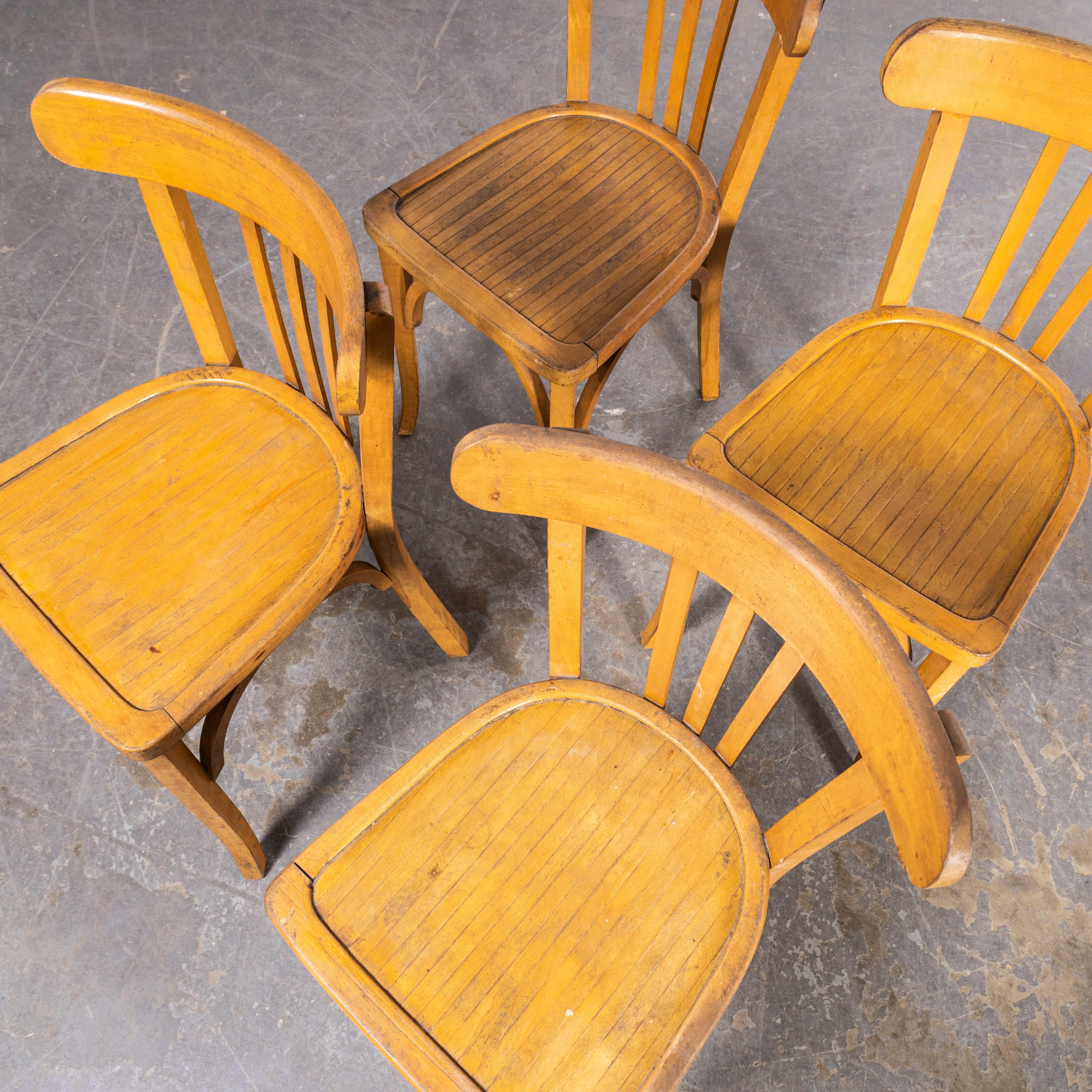 1950's Baumann Bentwood Tri Back Dining Chair - Honey - Set Of Four For Sale 5