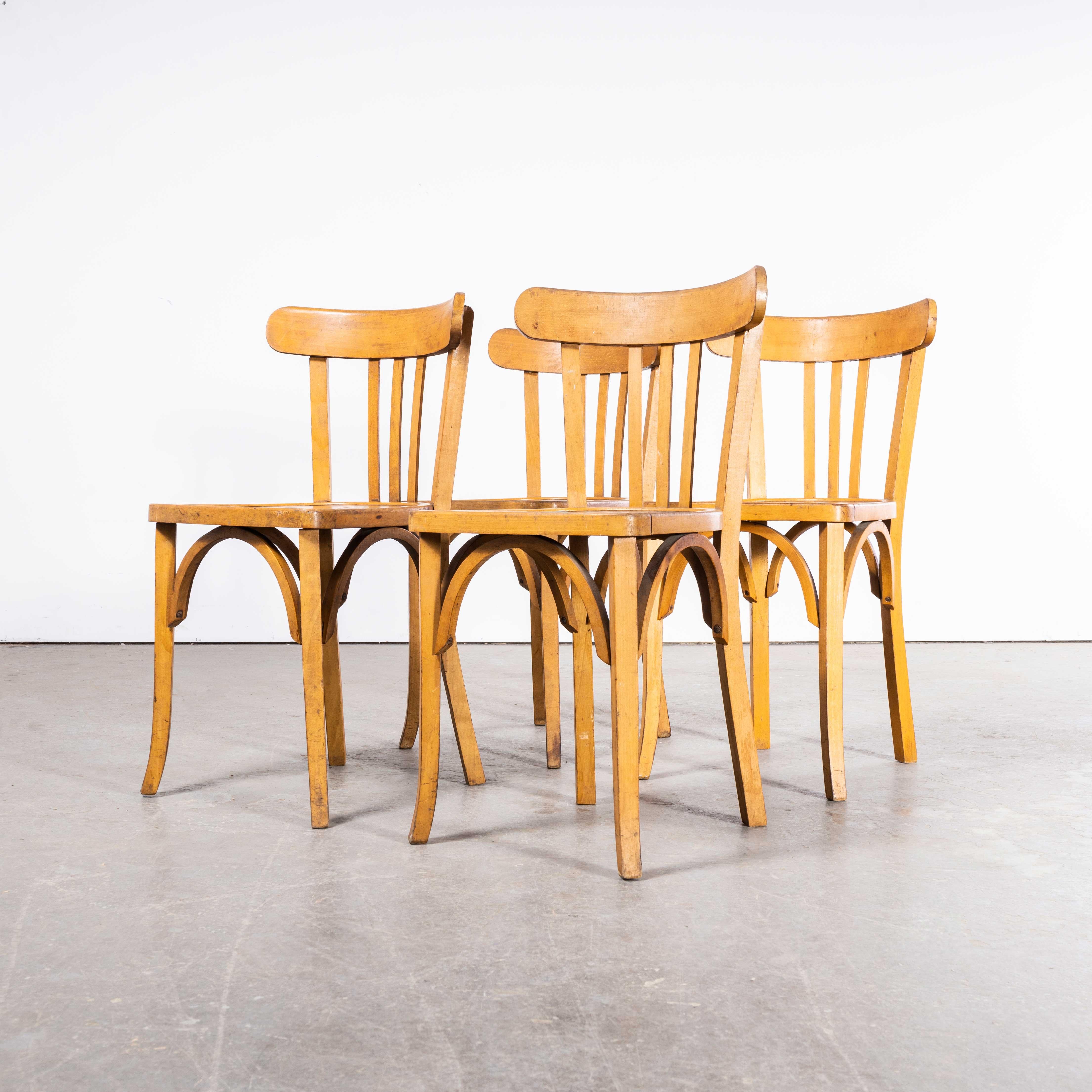 1950's Baumann Bentwood Tri Back Dining Chair - Honey - Set Of Four For Sale 2